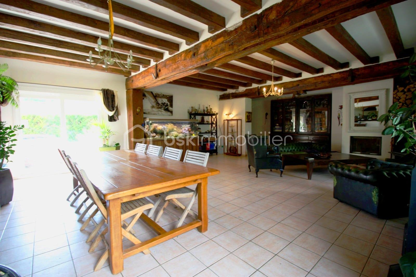 Maison en pierre de 529,99 m² - IMG-20231024-WA0032.jpg