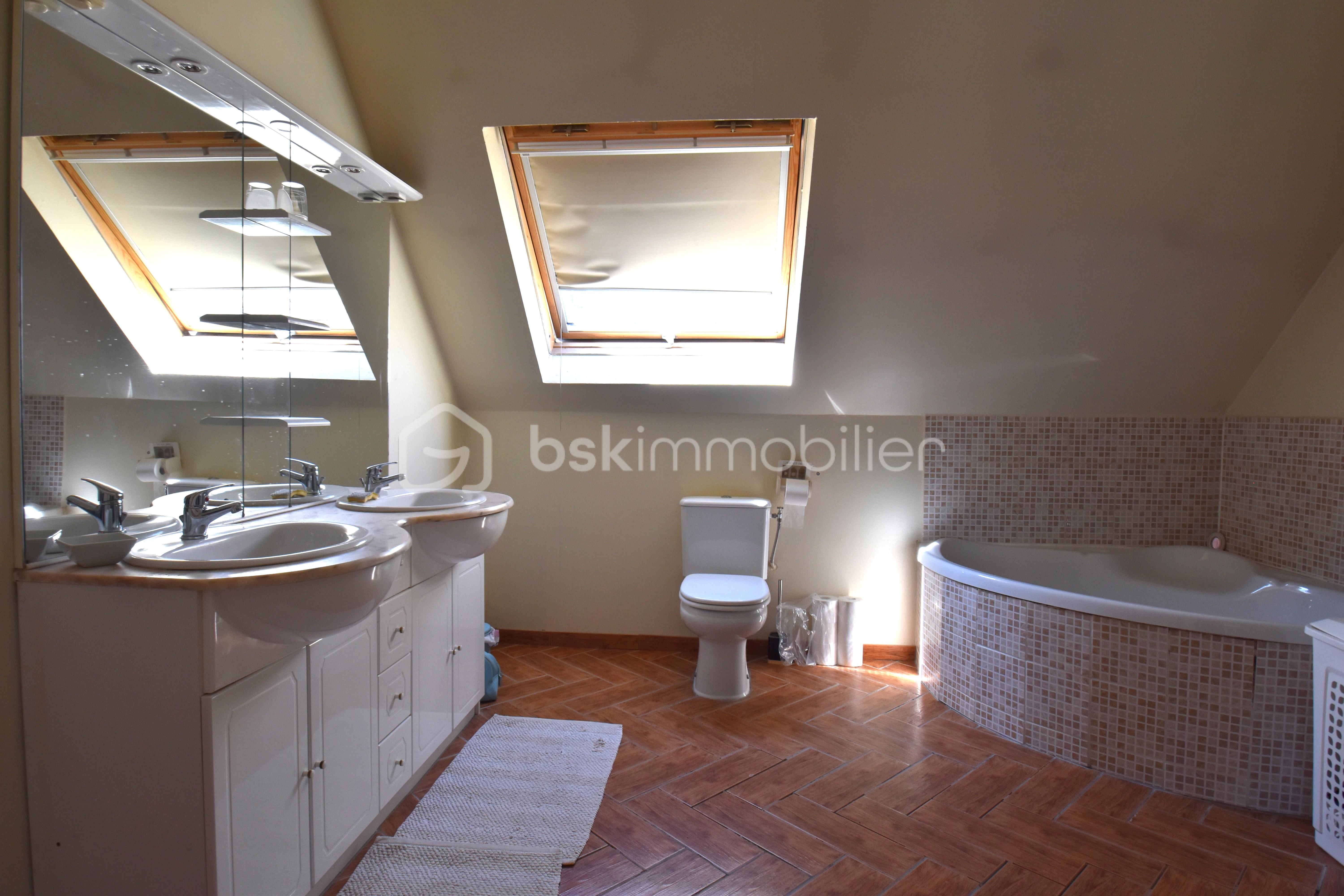 Pavillon de 126 m² - sdb0.JPG