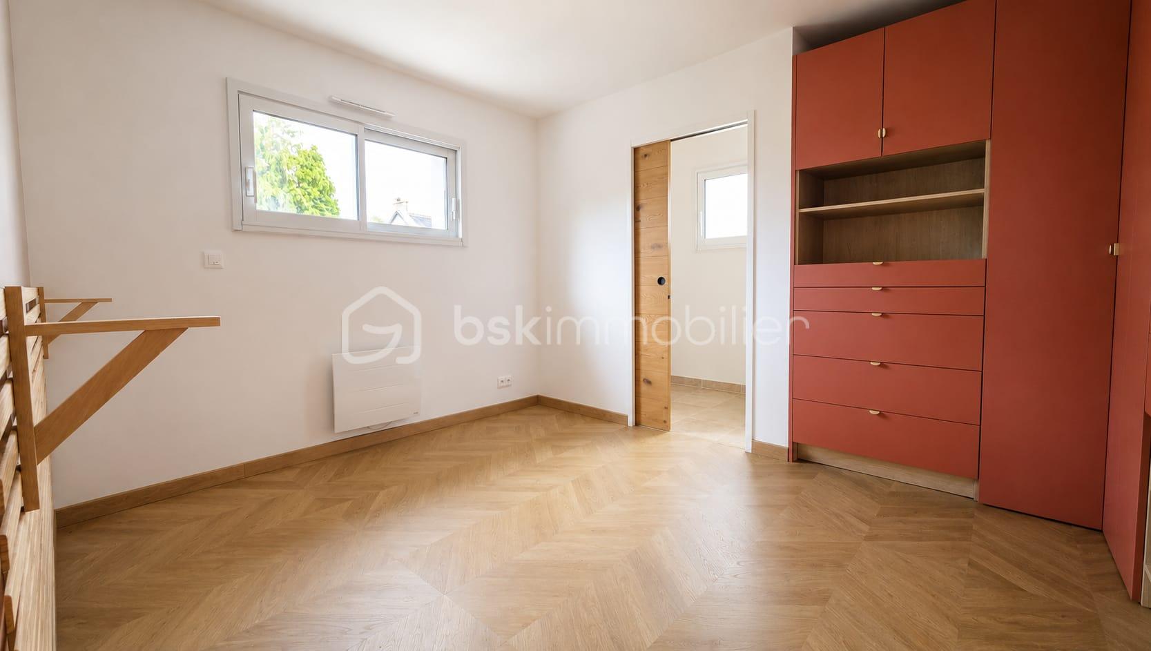 CHAMBRE PARENTALE RDC.jpeg