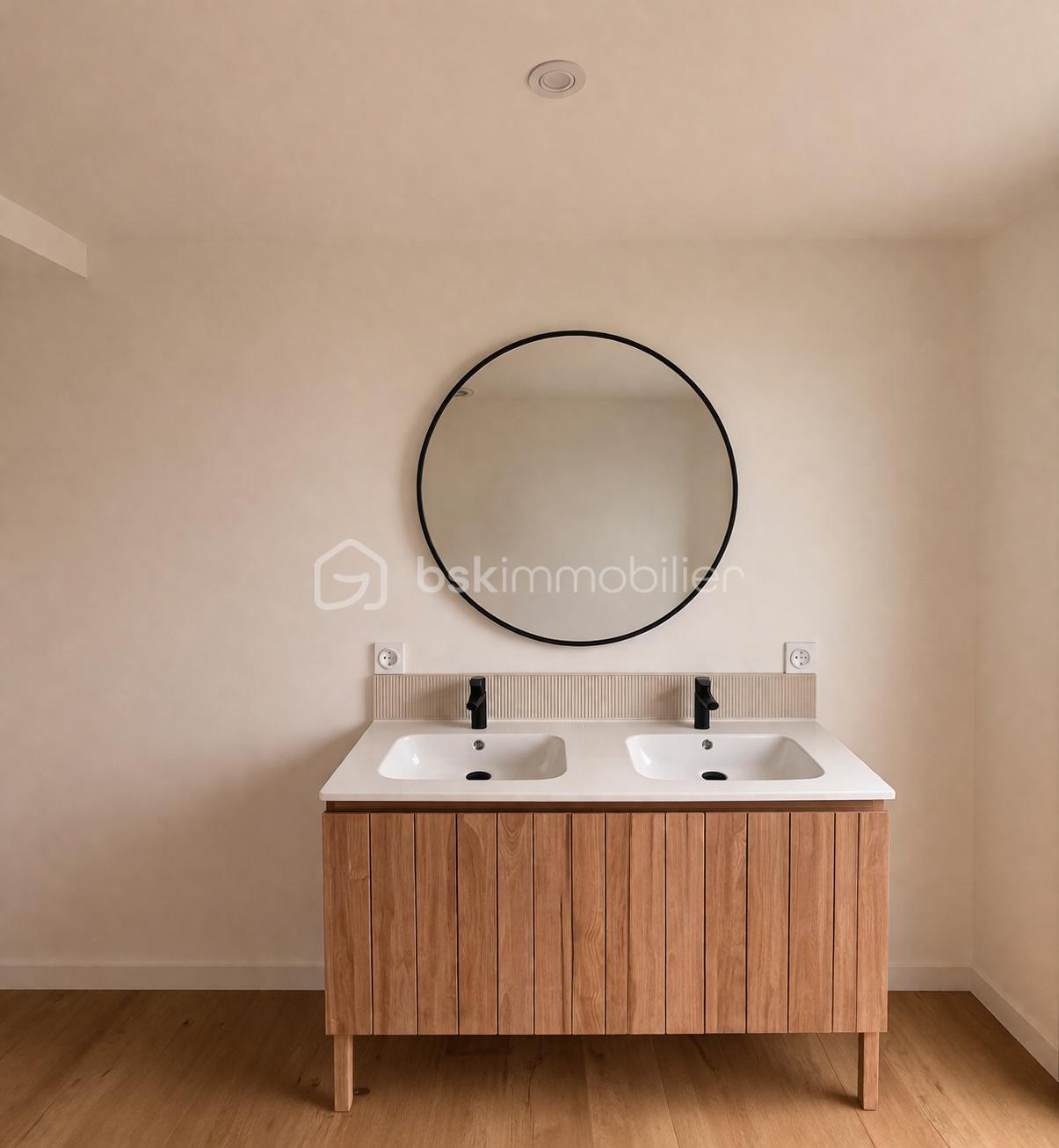 Salle de bain minimaliste et moderne.png