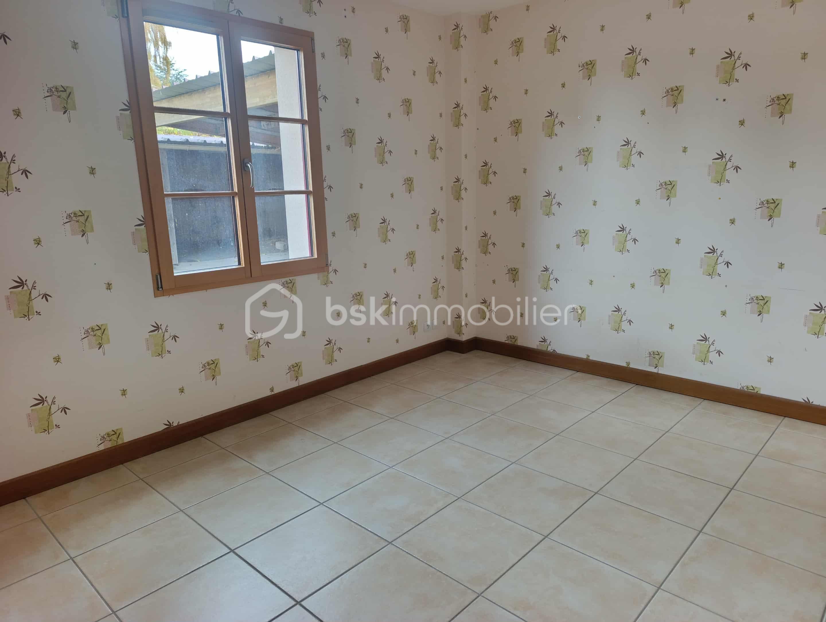 Maison de 102 m² - ad6d726c-f663-447a-b940-6da9bb3dde77.jpg