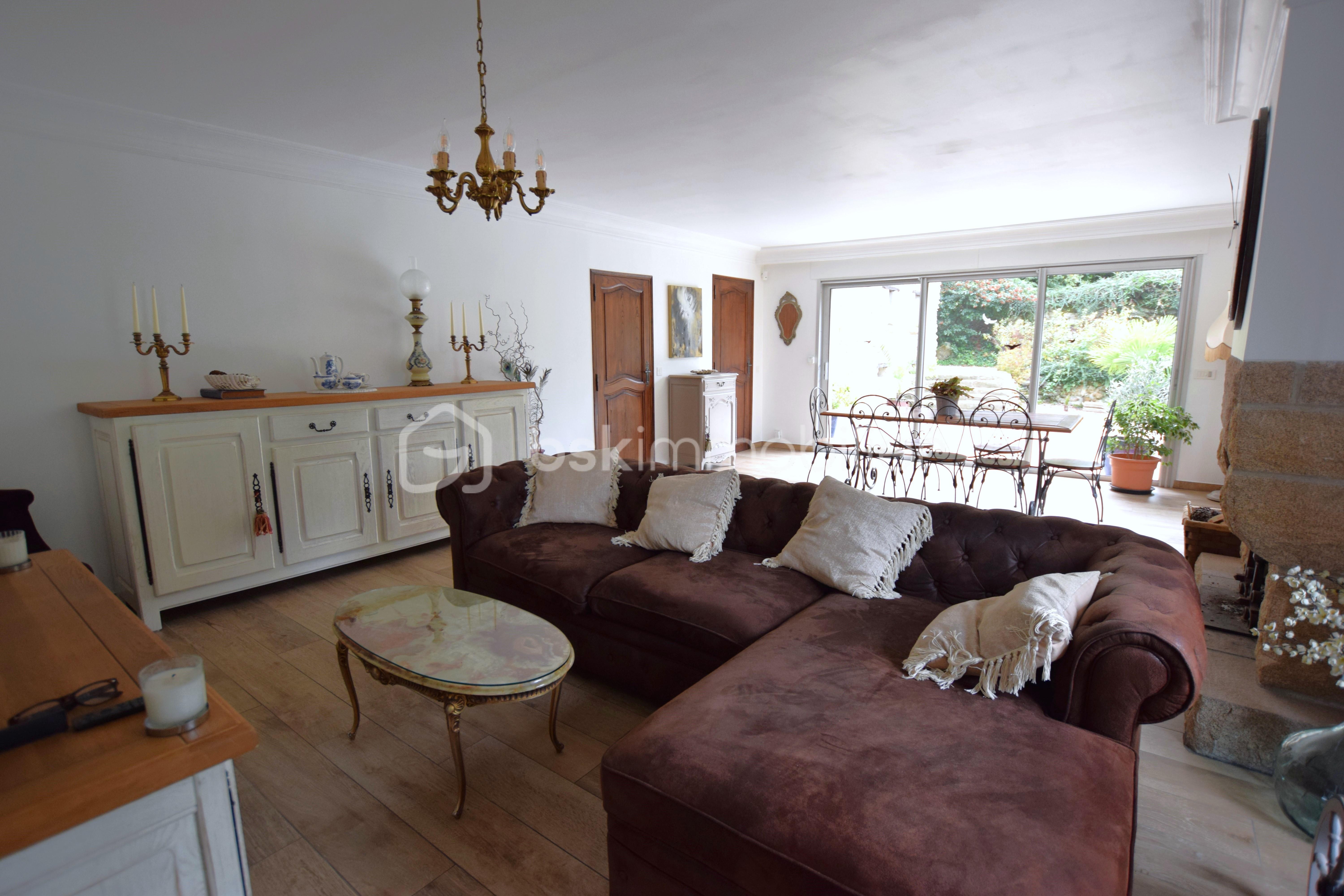 Maison de 270 m² - salon bis.JPG