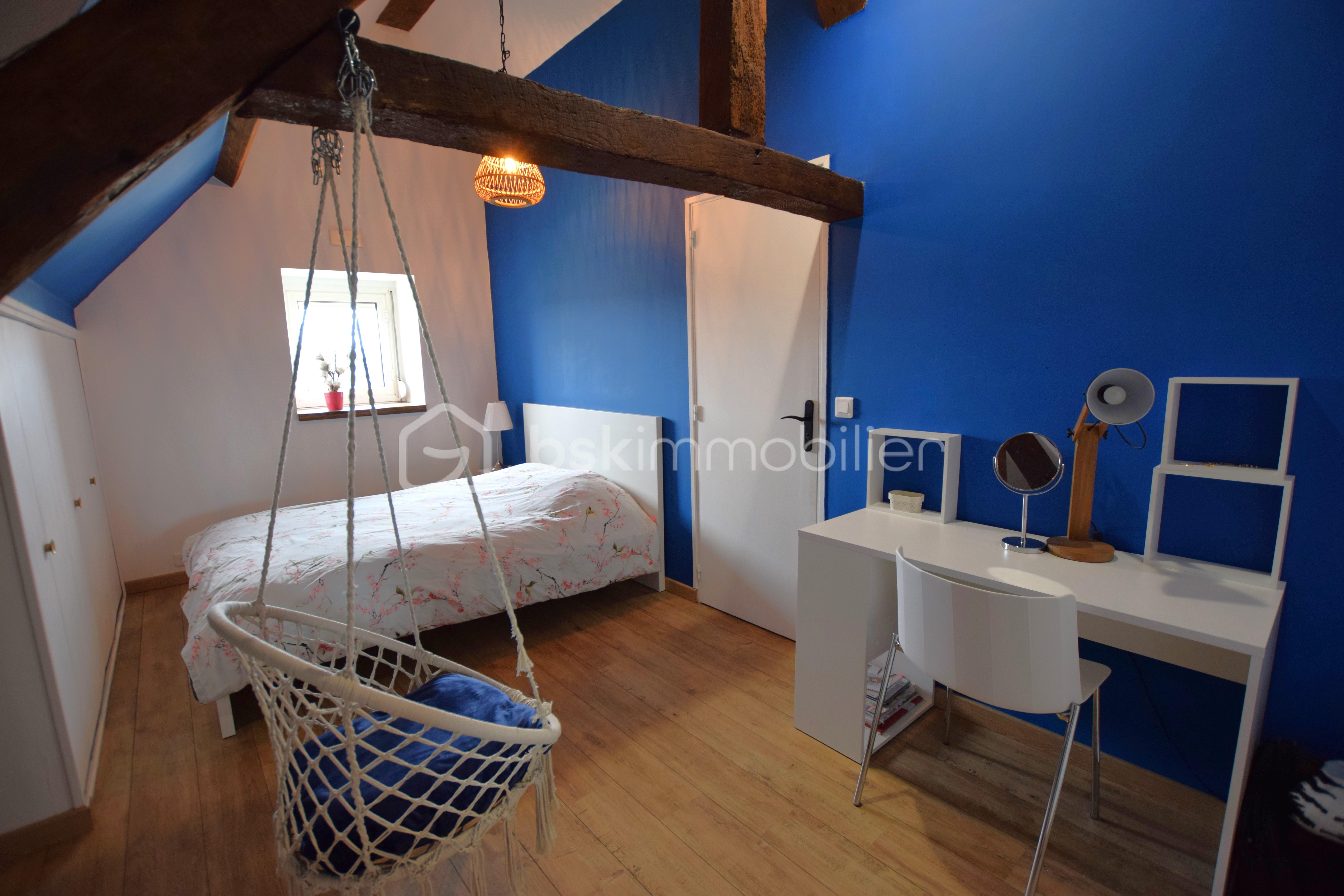 Maison de 270 m² - chambre bleue.JPG