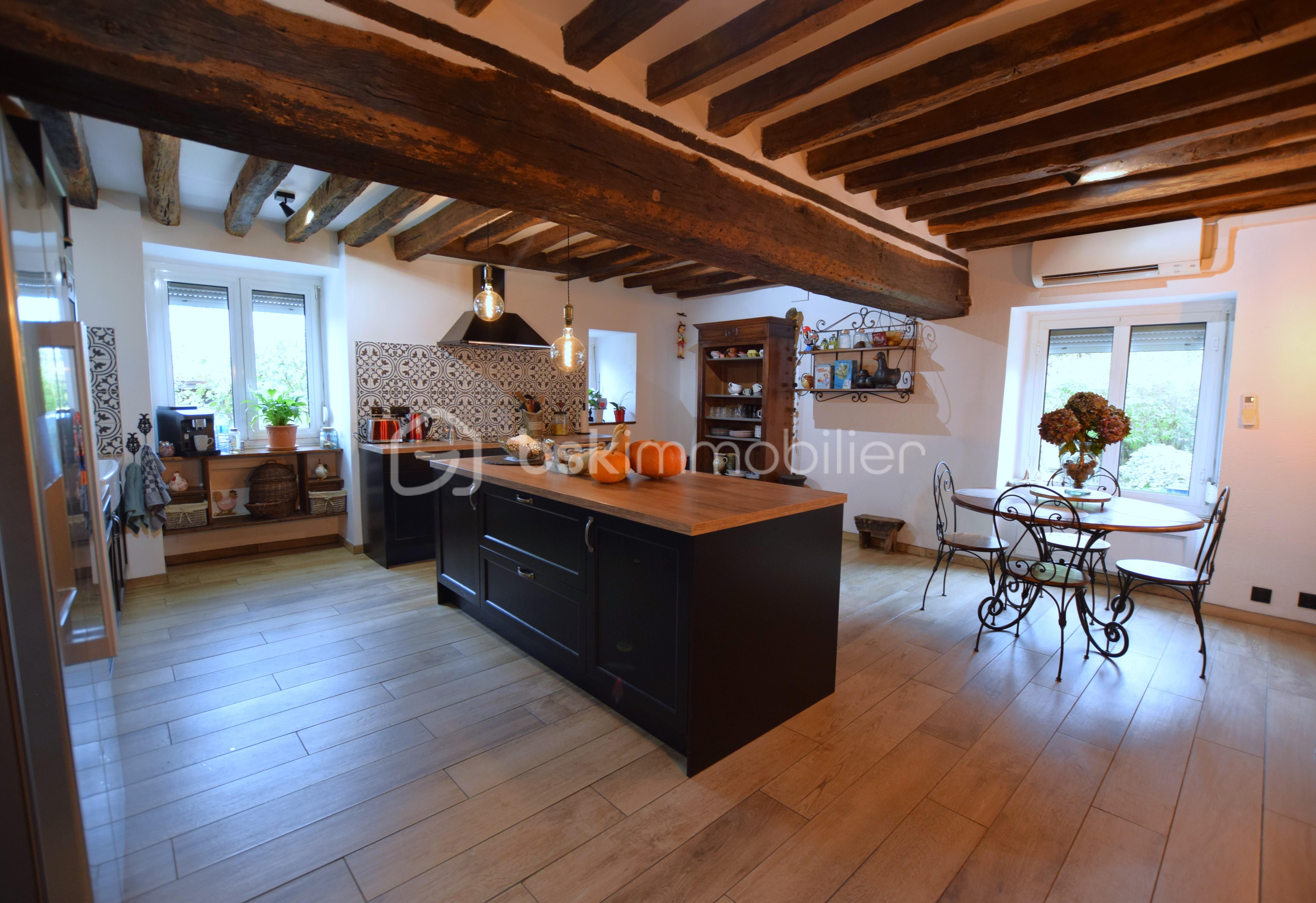 Maison de 270 m² - cuisine.JPG