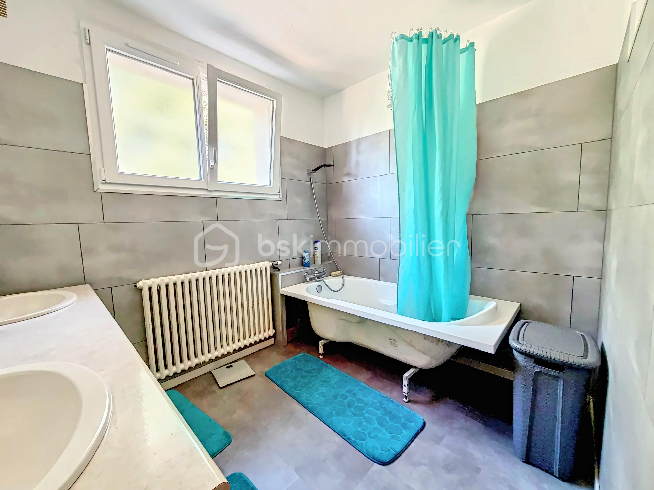 06_salle-de-bain-2_HDR.jpg