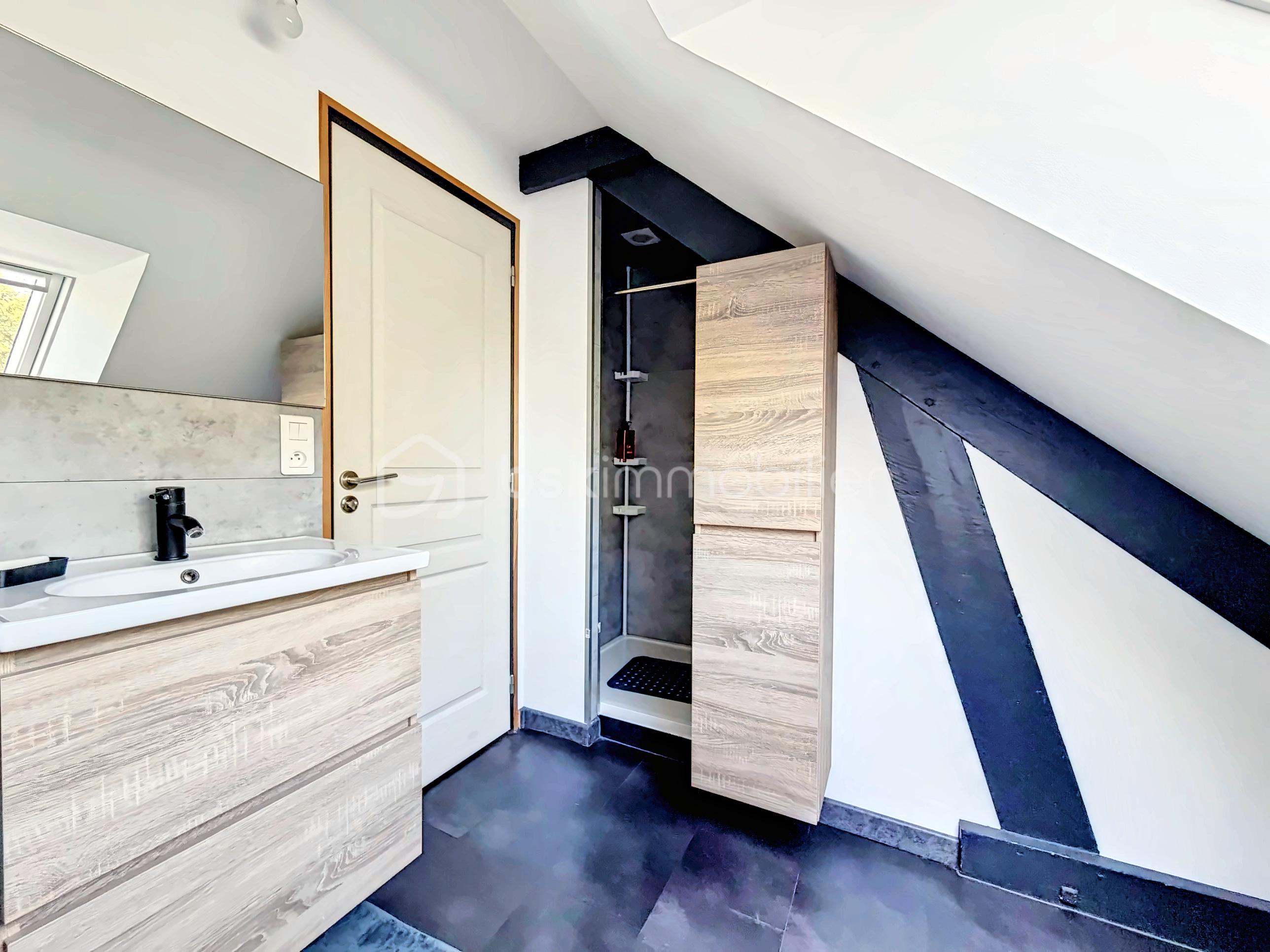 11_salle-d-eau-etage_HDR.jpg