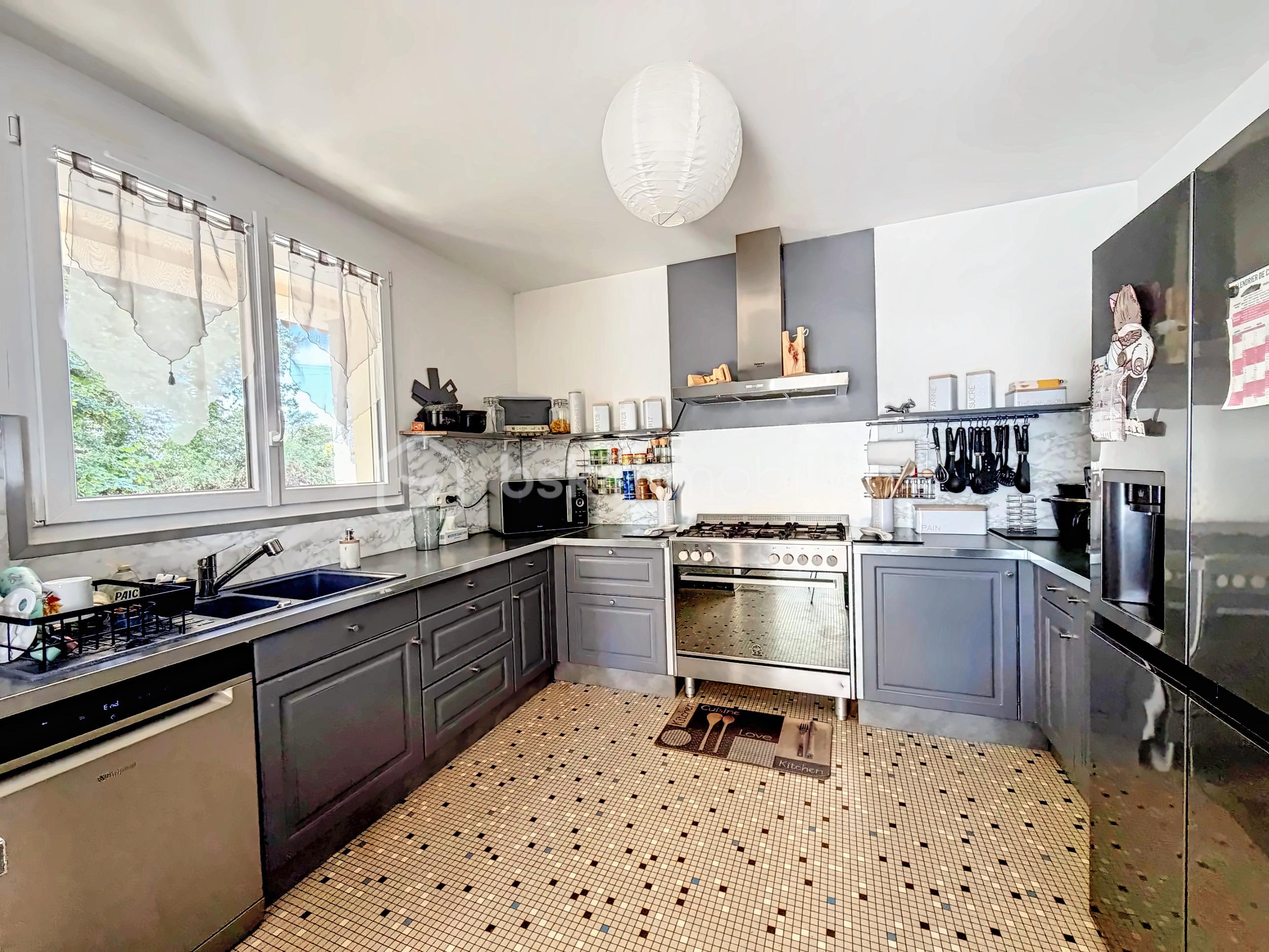 01_cuisine_HDR.jpg