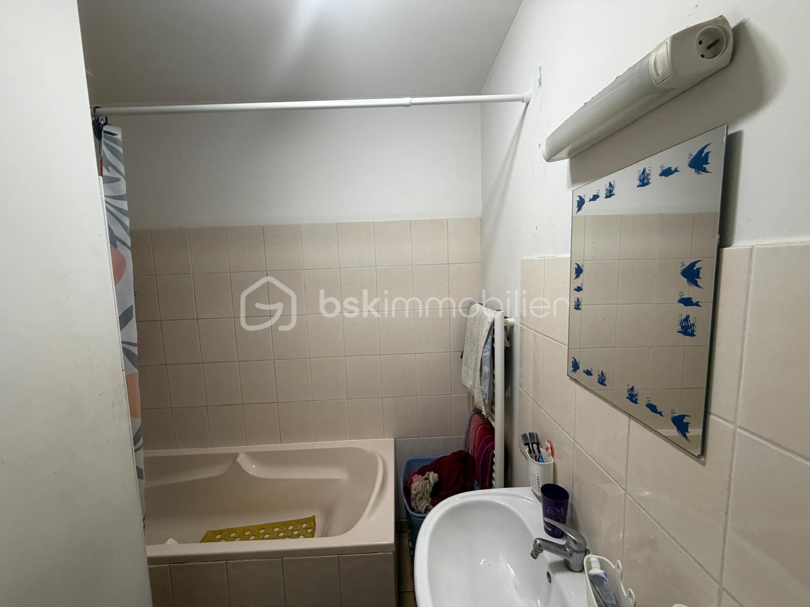 Immeuble de 230 m² - WhatsApp Image 2025-11-12 at 18.30.25(40).jpeg