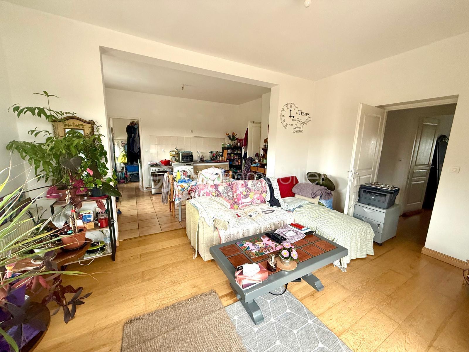 Immeuble de 230 m² - WhatsApp Image 2025-11-12 at 18.30.25(16).jpeg