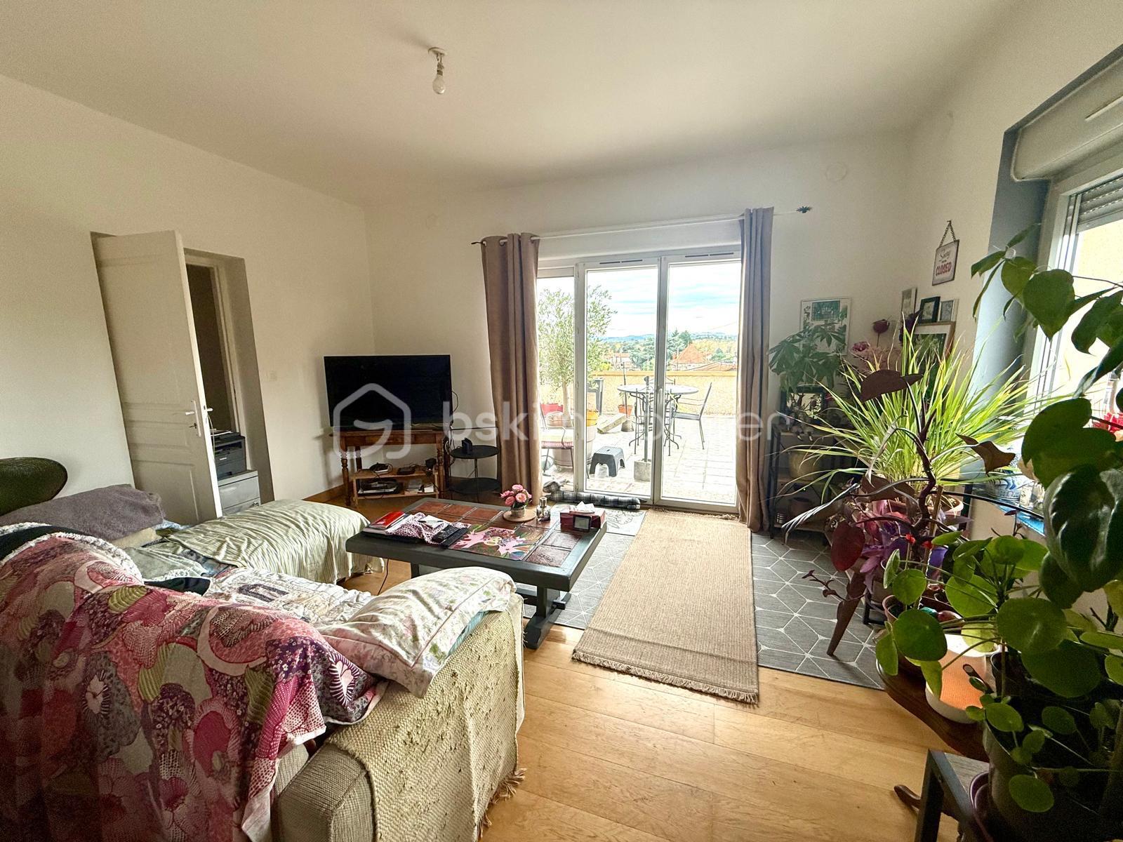 Immeuble de 230 m² - WhatsApp Image 2025-11-12 at 18.30.25(18).jpeg