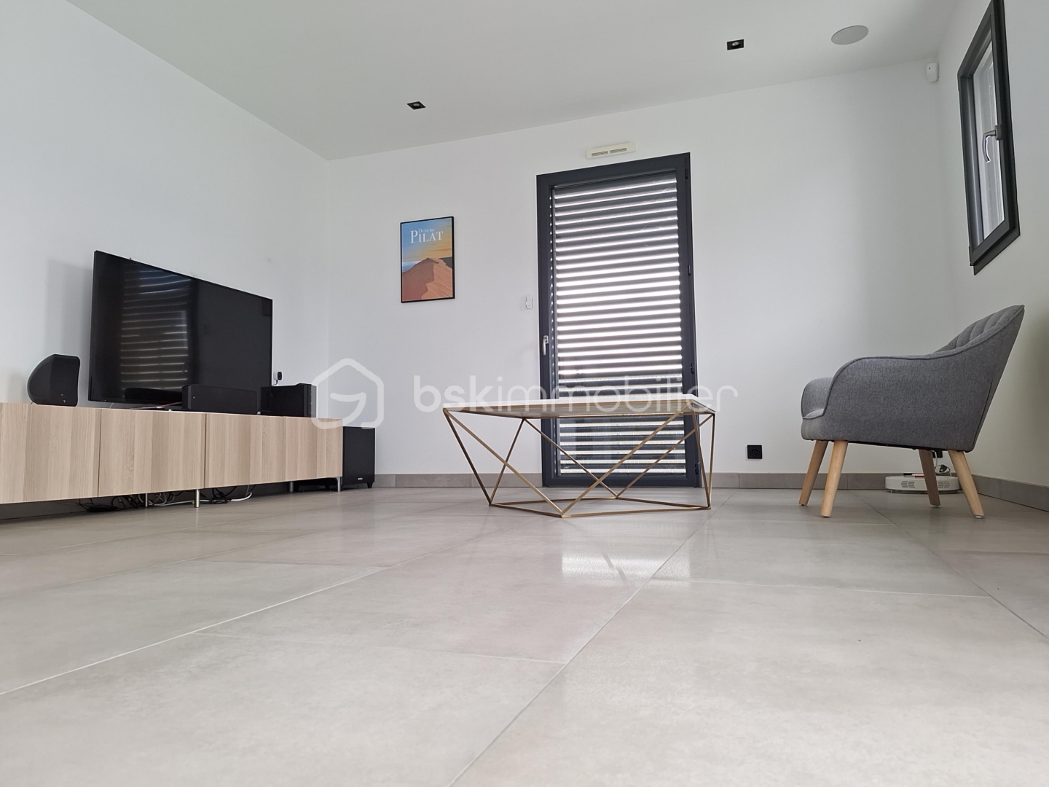 Maison contemporaine de 176 m² - PIC_20250722_170328715.jpg