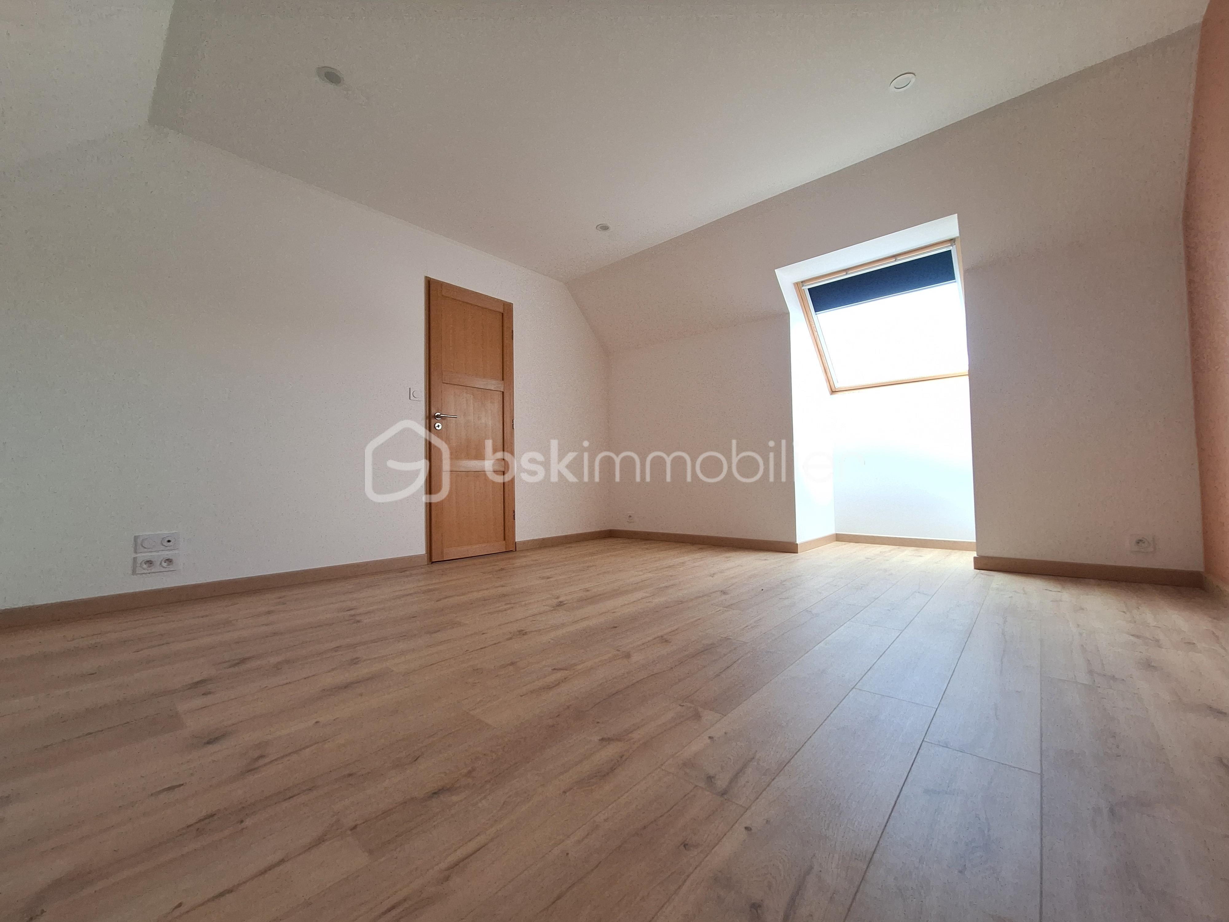 Maison contemporaine de 176 m² - 20250722_171651.jpg