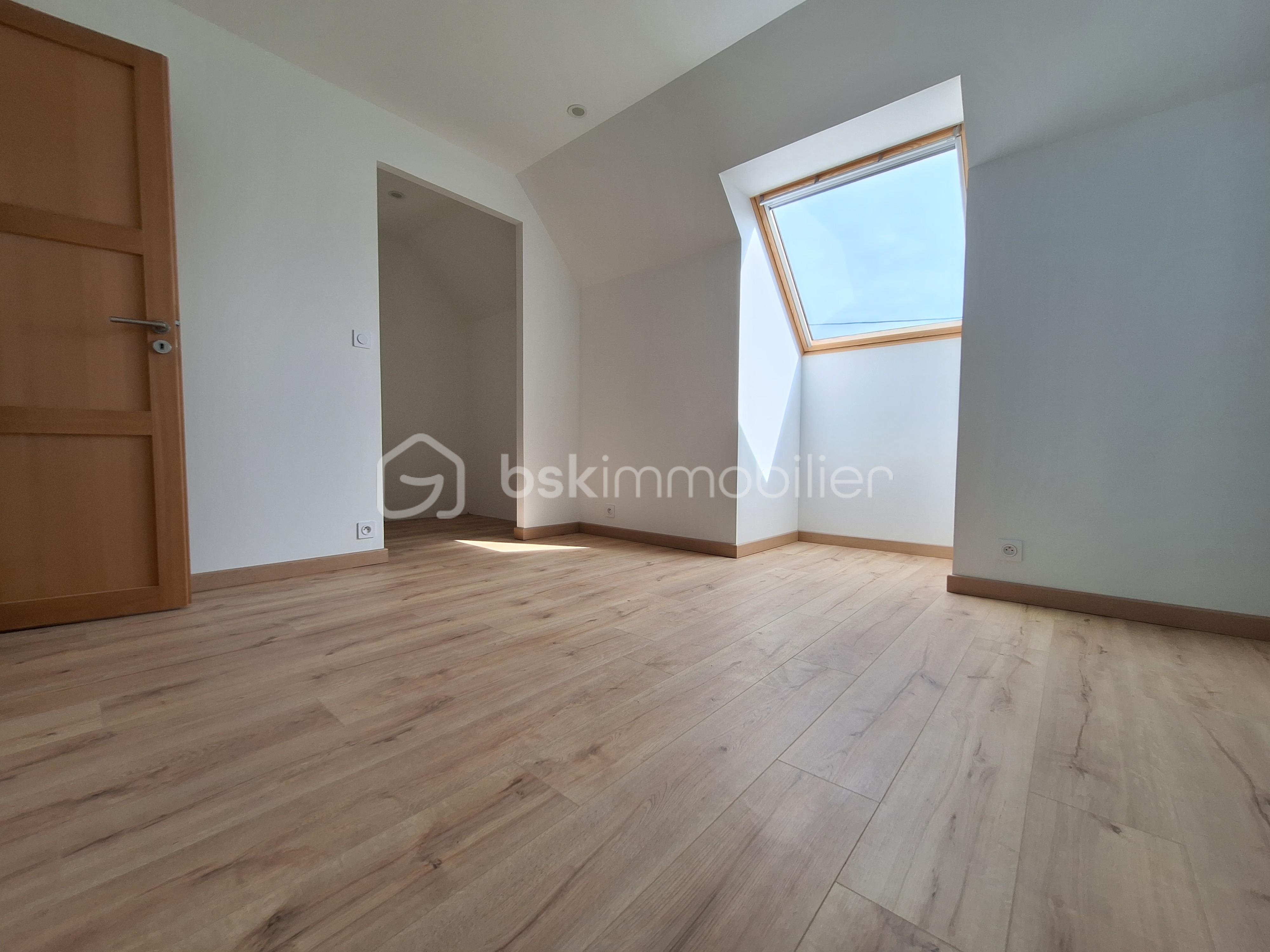 Maison contemporaine de 176 m² - 20250722_171756.jpg