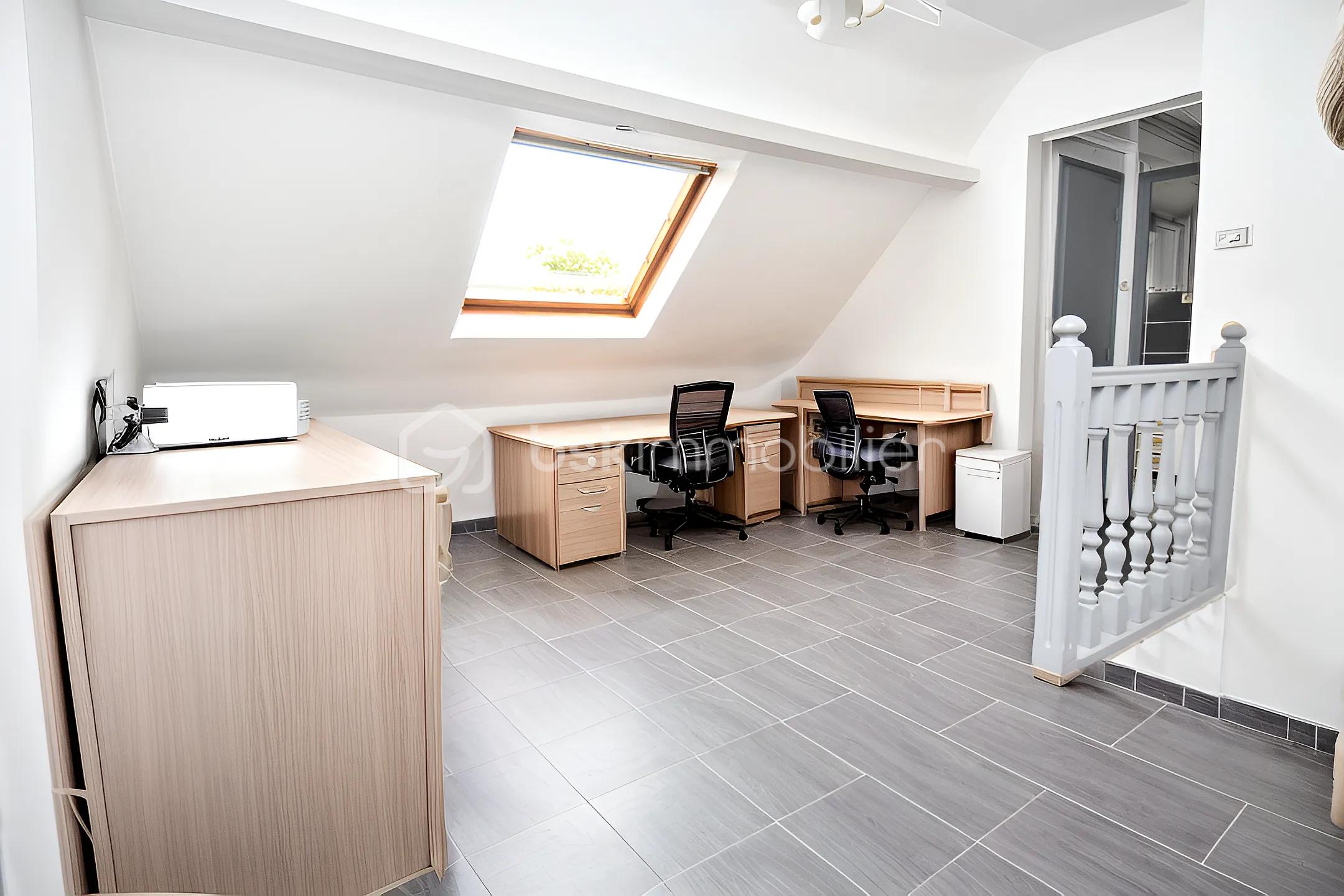 DEGAGEMENT ETAGE.jpg