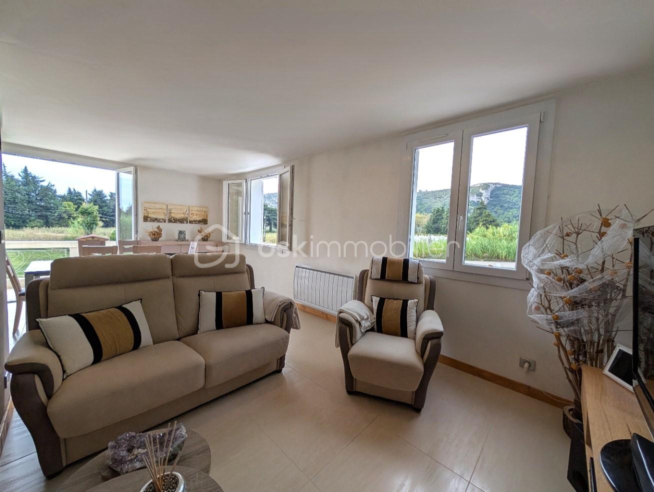 Maison de 155,24 m² - salon.jpg
