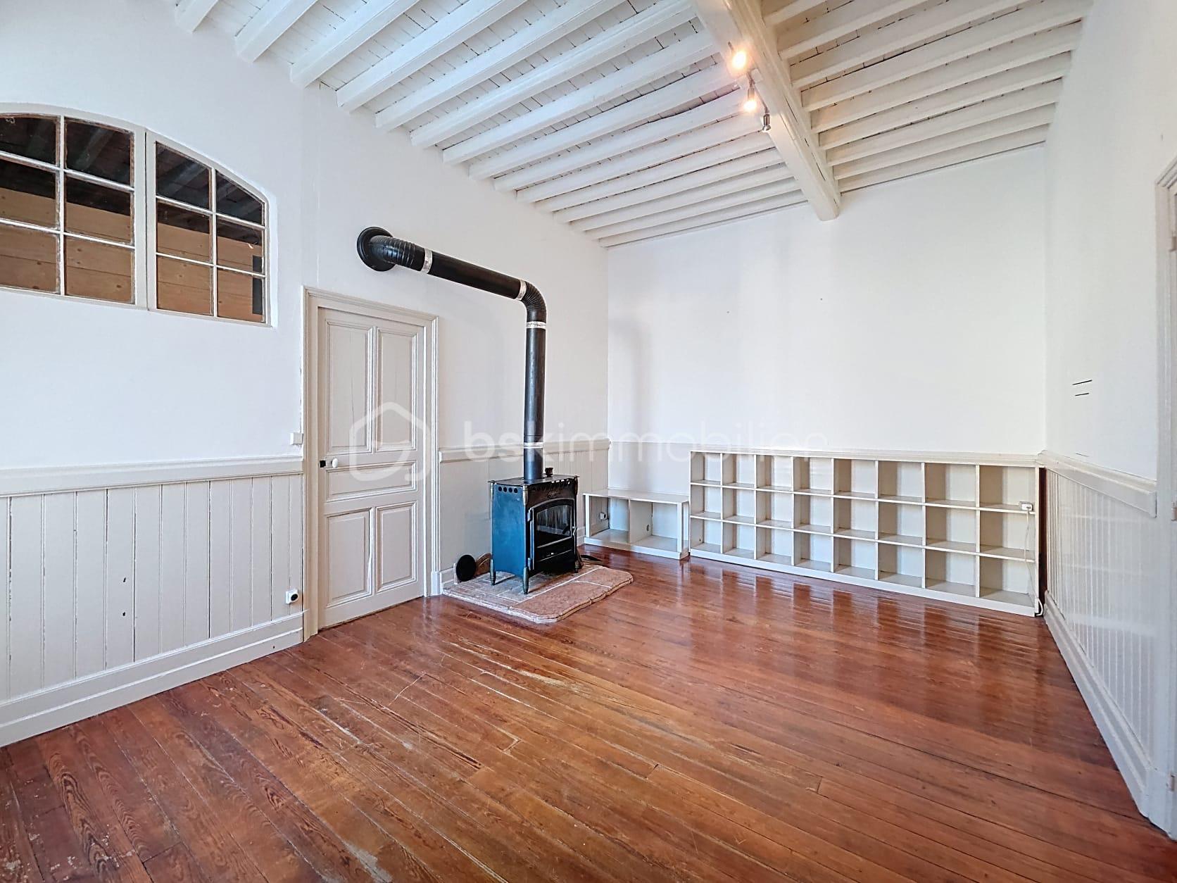 Maison de 185 m² - 60a95380-ffb7-4ffd-b3ff-c1d334dec561.jpeg