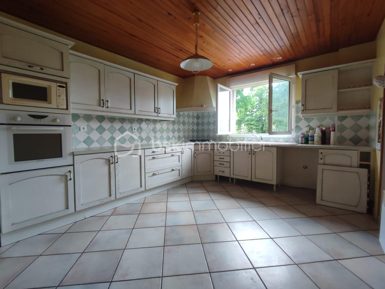 Maison de maitre de 410 m² - IMG-20250524-WA0006.jpg