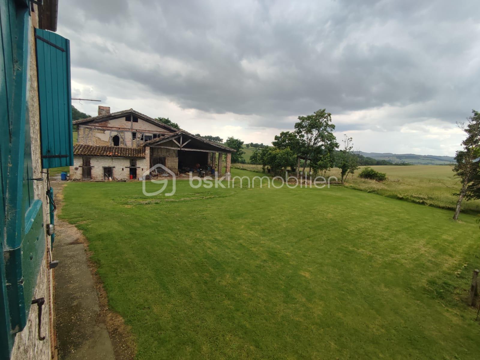 Maison de maitre de 410 m² - IMG-20250524-WA0012.jpg