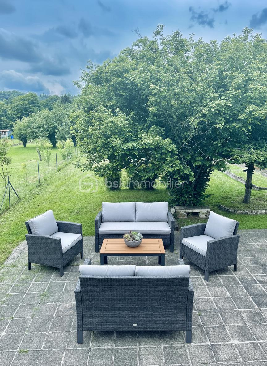 Maison de 158 m² - salon exterieur.jpg