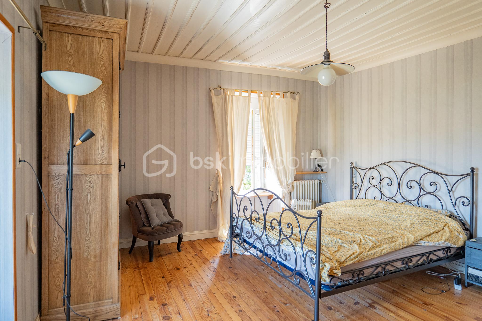 Maison ancienne de 218 m² - _1525074.jpg