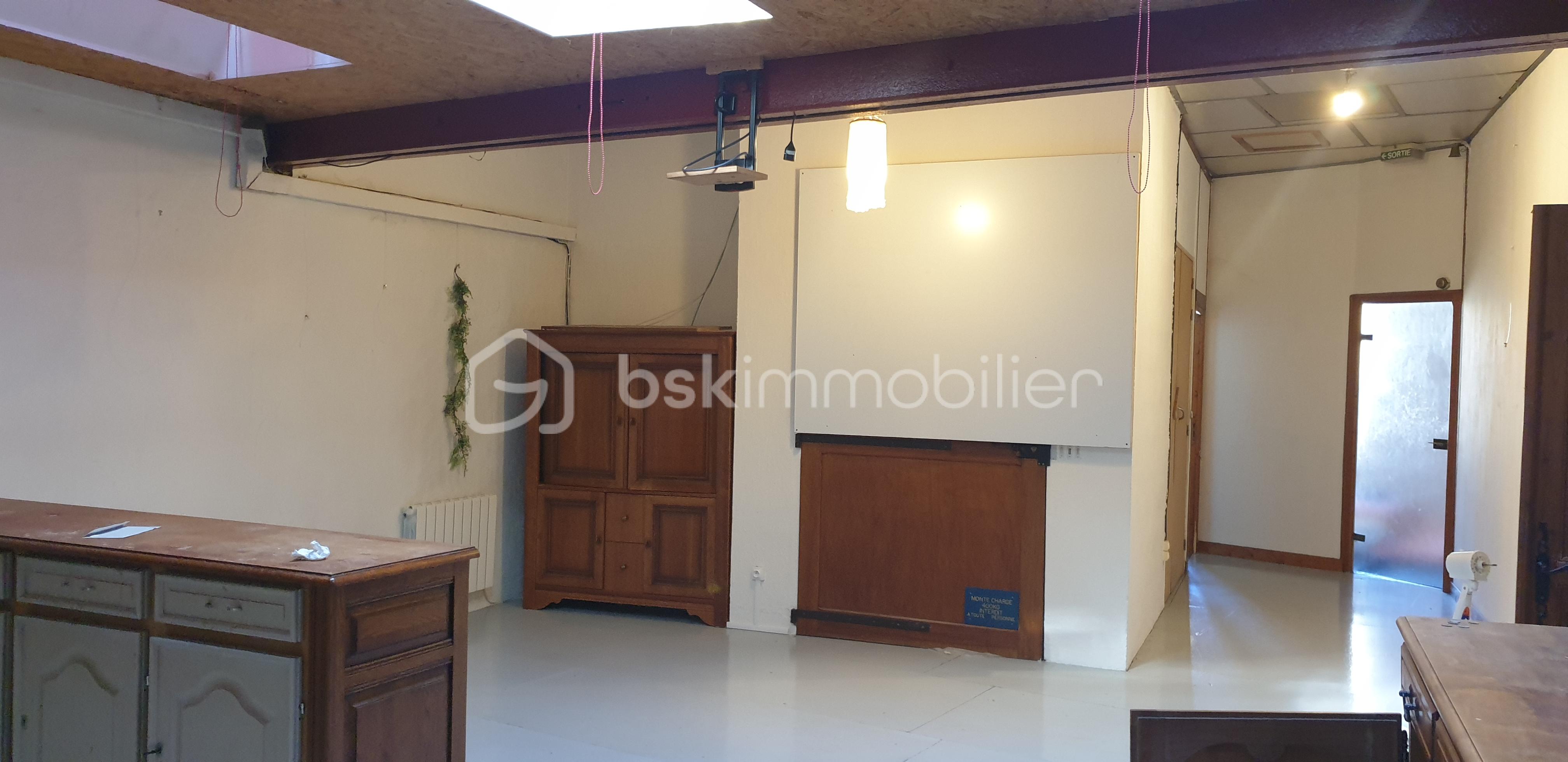Immeuble mixte de 520 m² - 20230216_152042.jpg