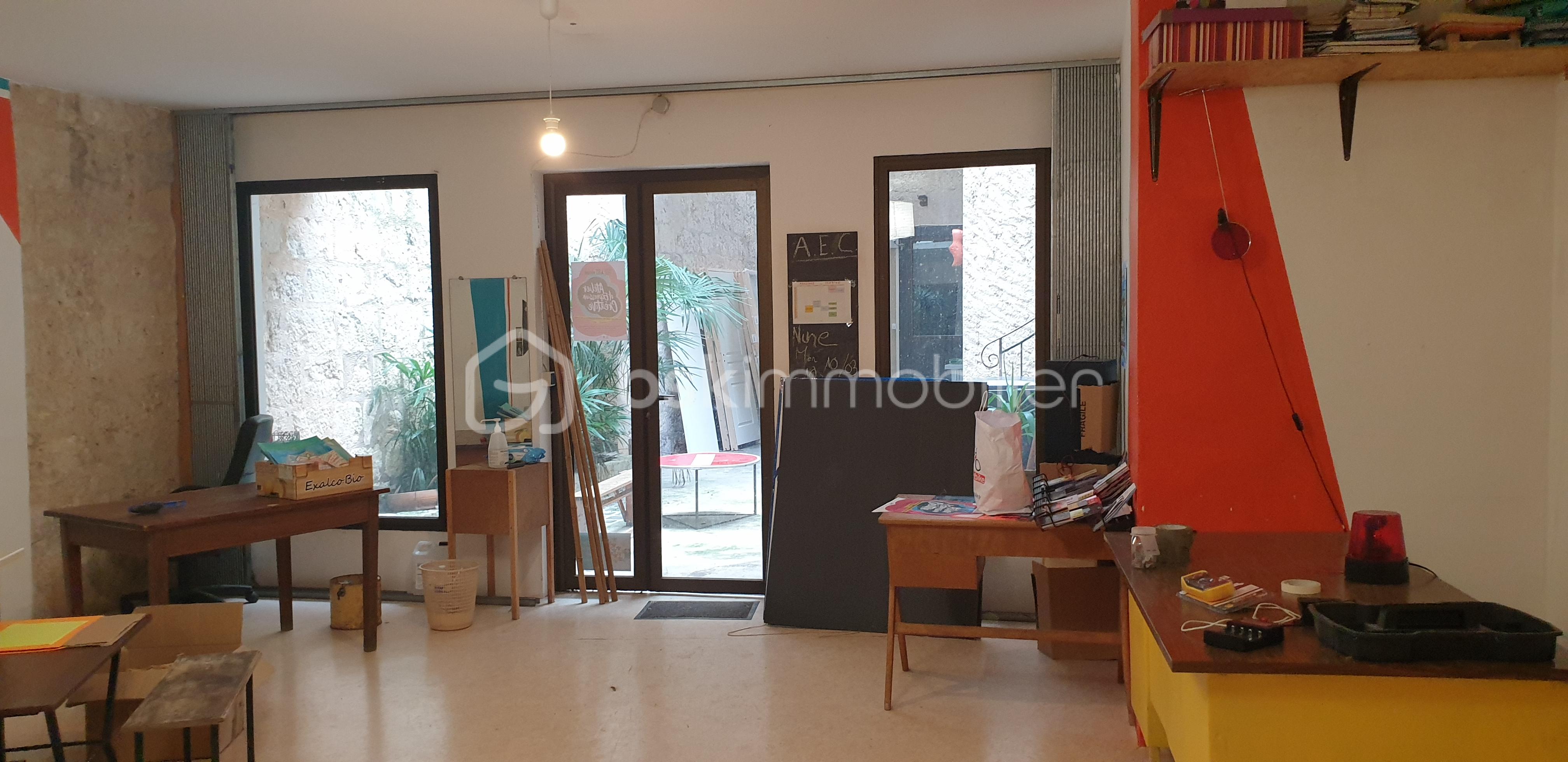 Immeuble mixte de 520 m² - 20230124_154136.jpg