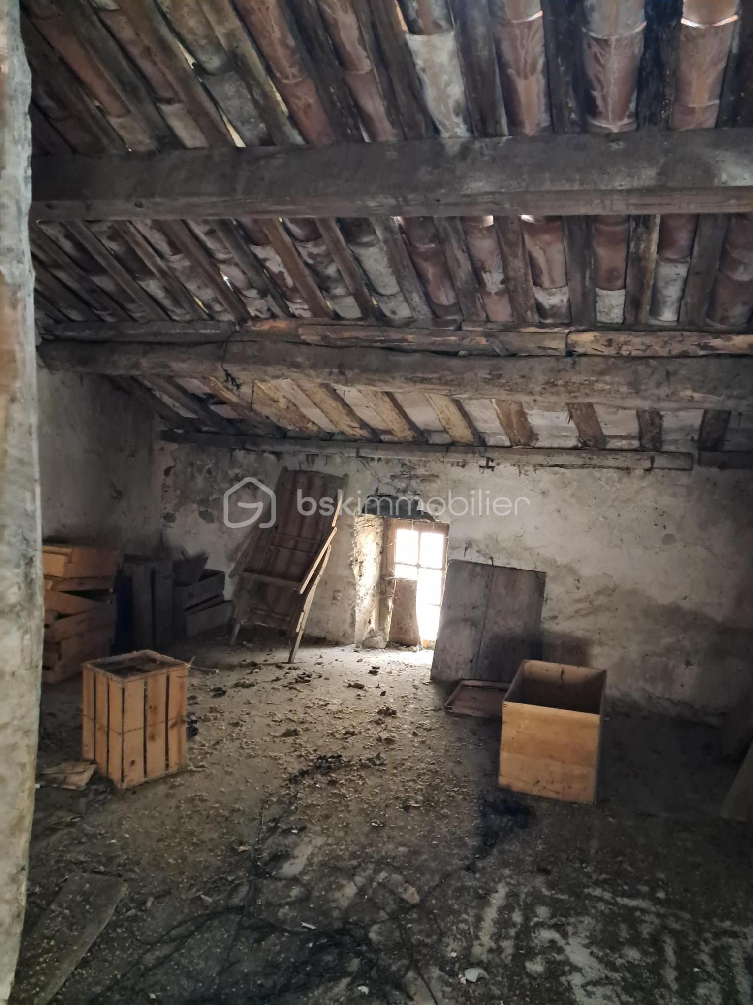 Maison de 90 m² - 7-remise.jpg