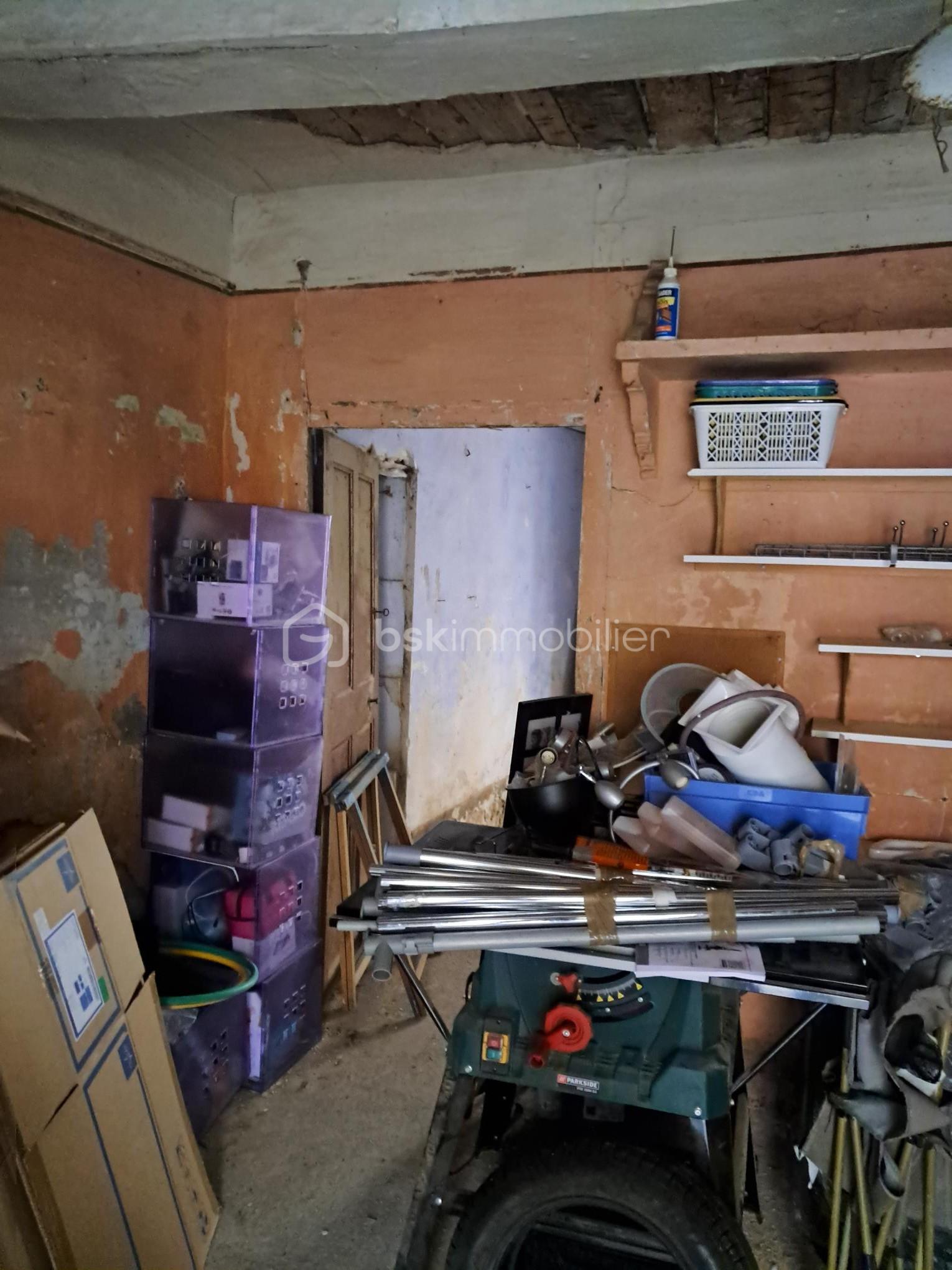 Maison de 90 m² - 12-remise.jpg