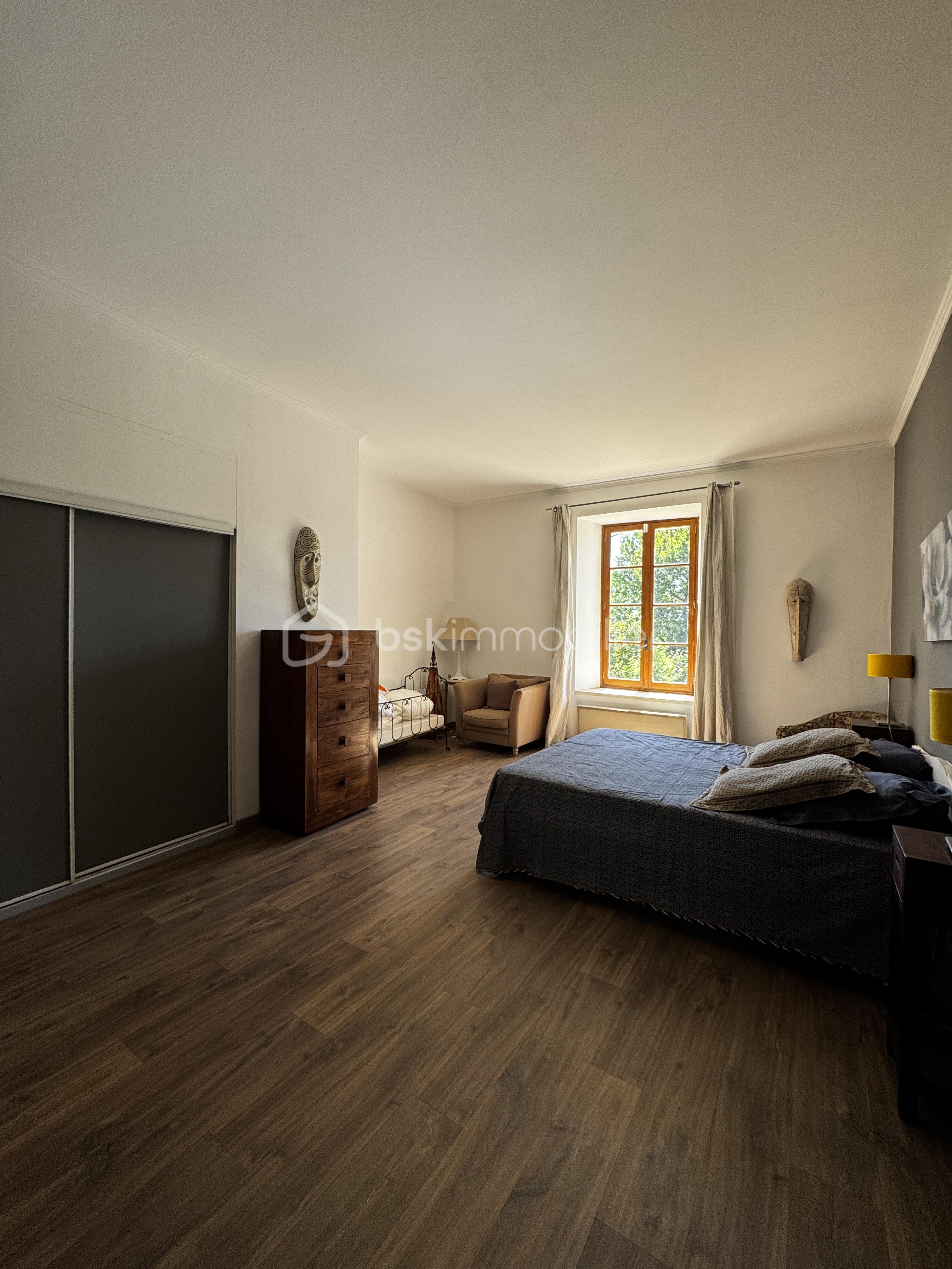 Maison en pierre de 208 m² - IMG_5911.JPG