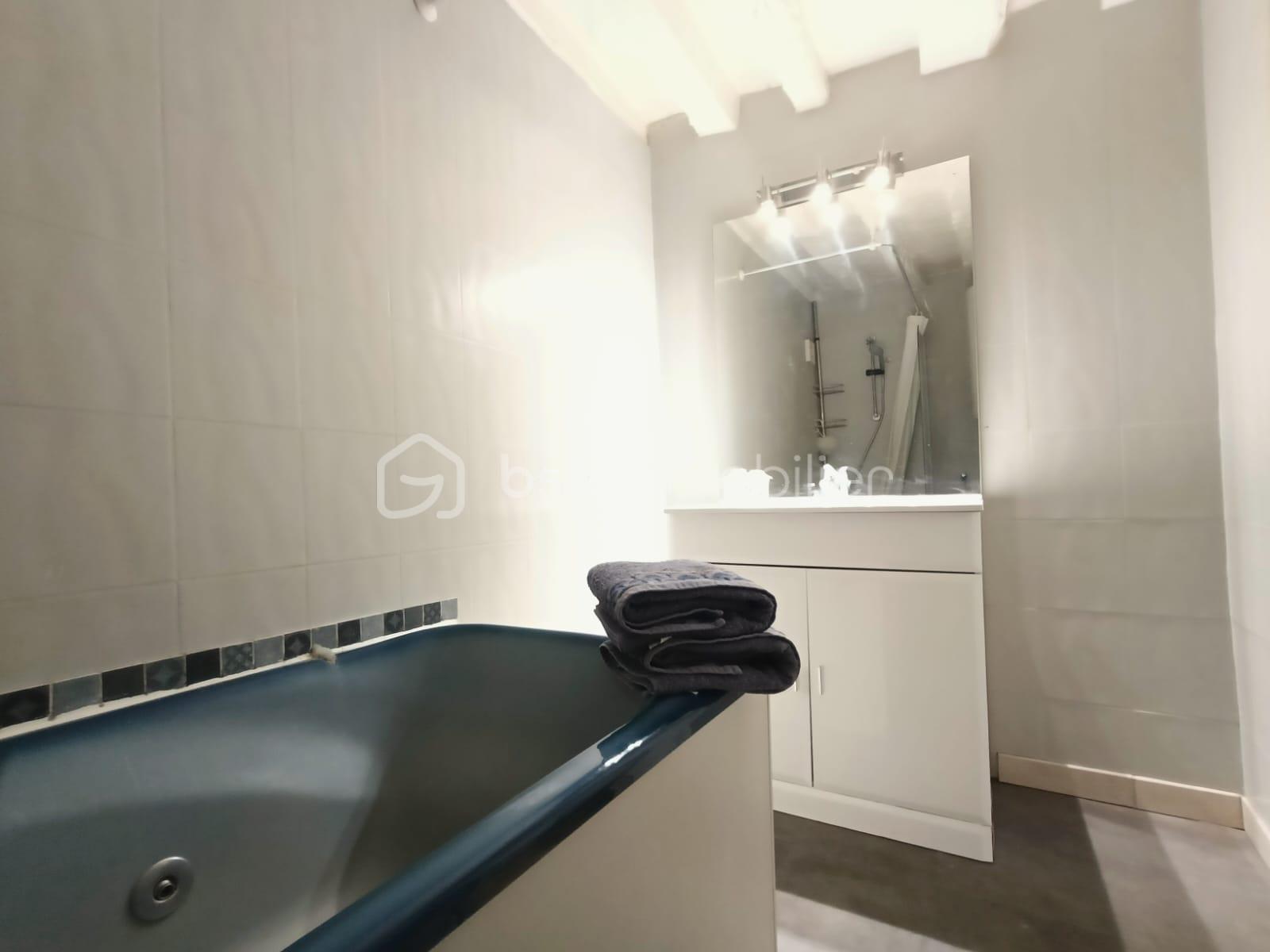 Appartement de 50 m² - Photo 2.jpg