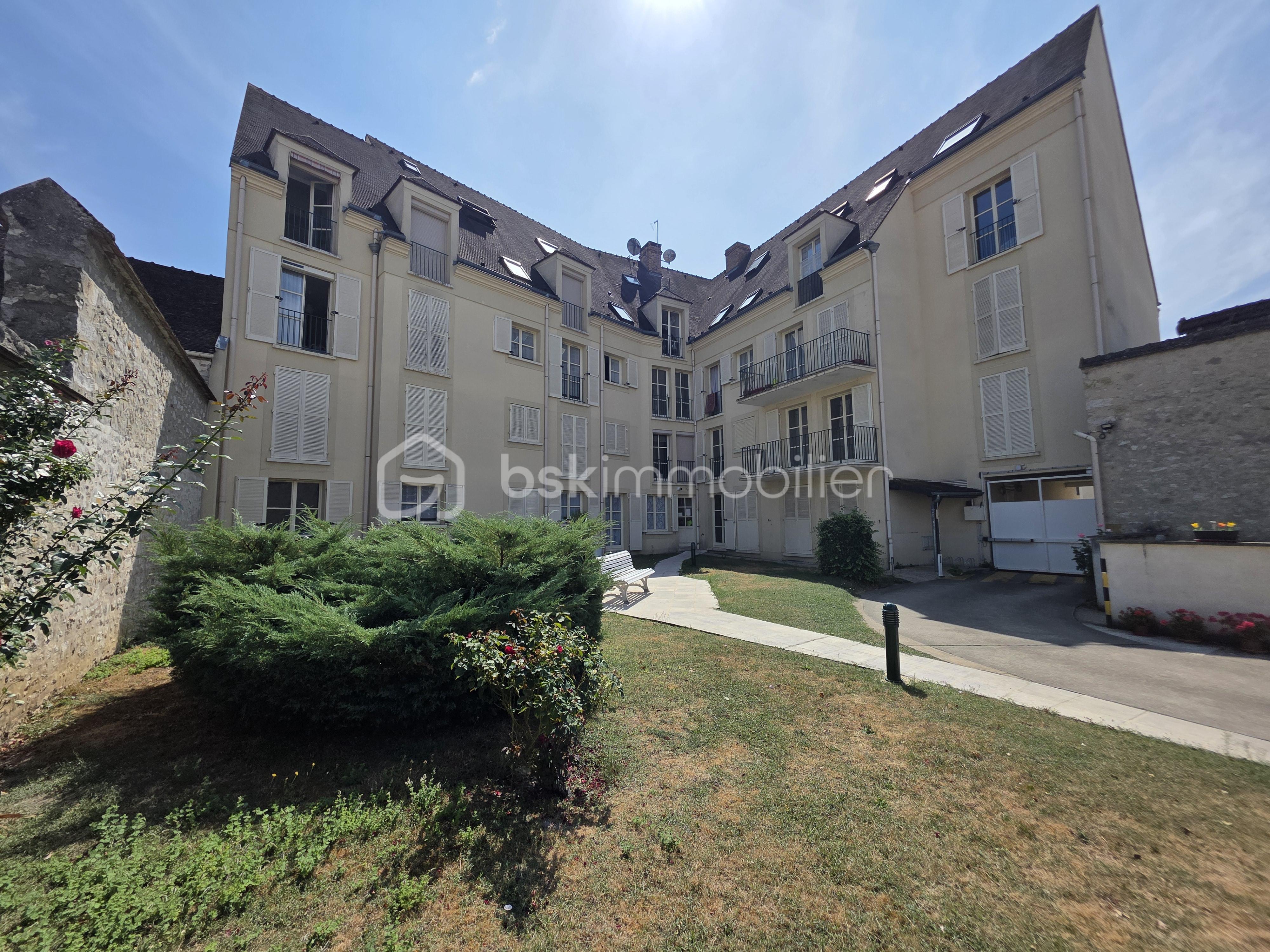 Appartement 3 pièces 68 m² · à Nemours · 68,3 m² · 172 000 €