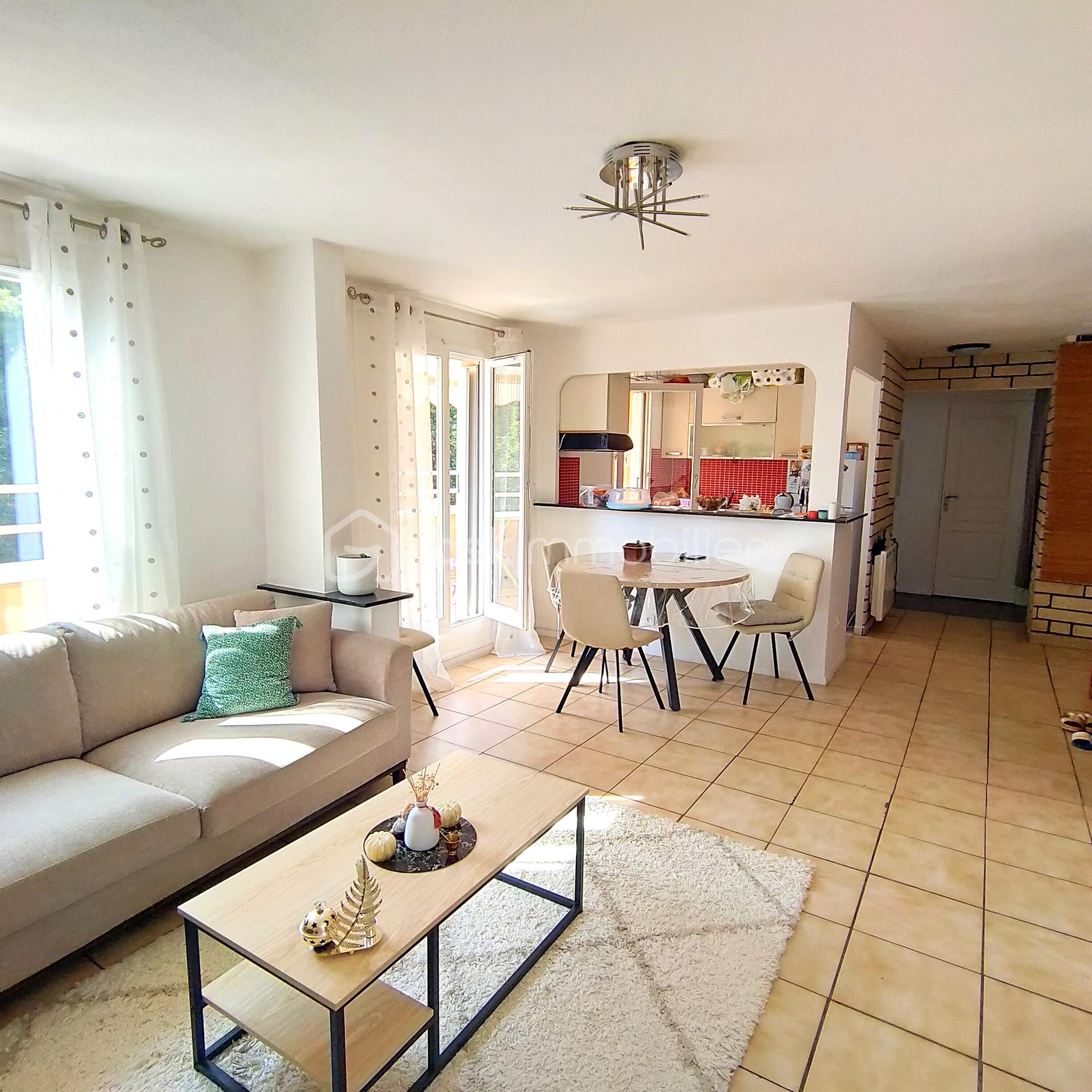 Appartement de 50,50 m² - Salon cuisine 2.jpg