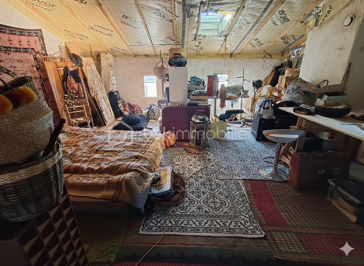 Corps de ferme de 86 m² - thumbnail_1765873766650.jpg