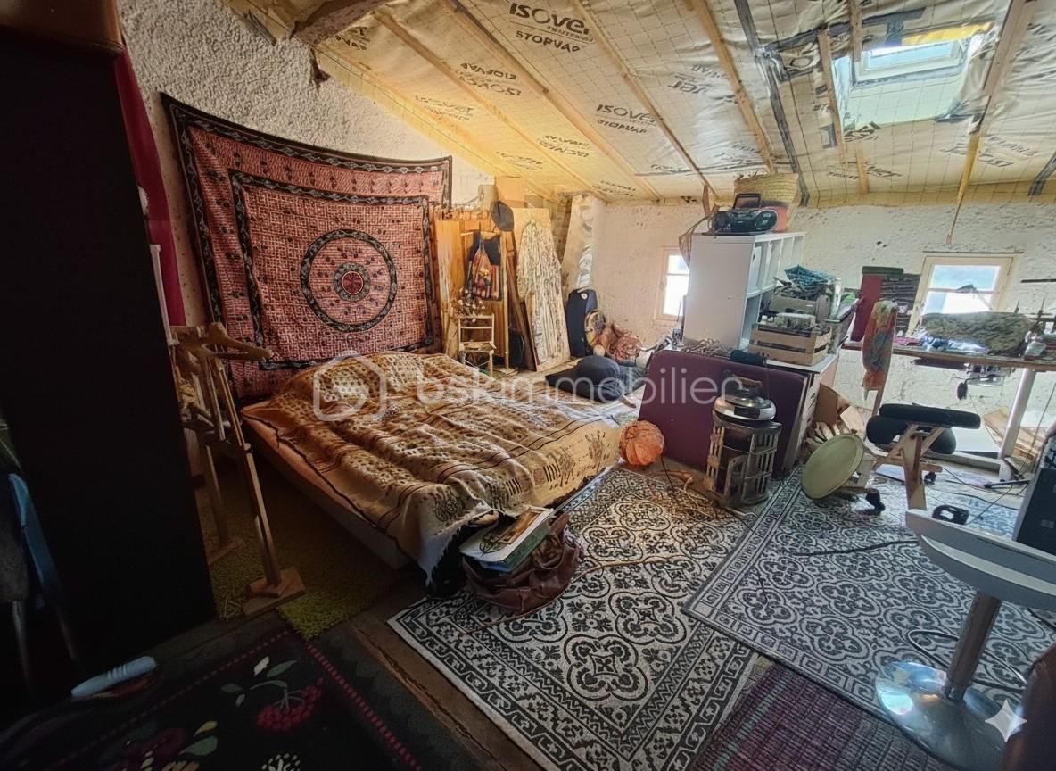 Corps de ferme de 86 m² - thumbnail_1765969183661.jpg