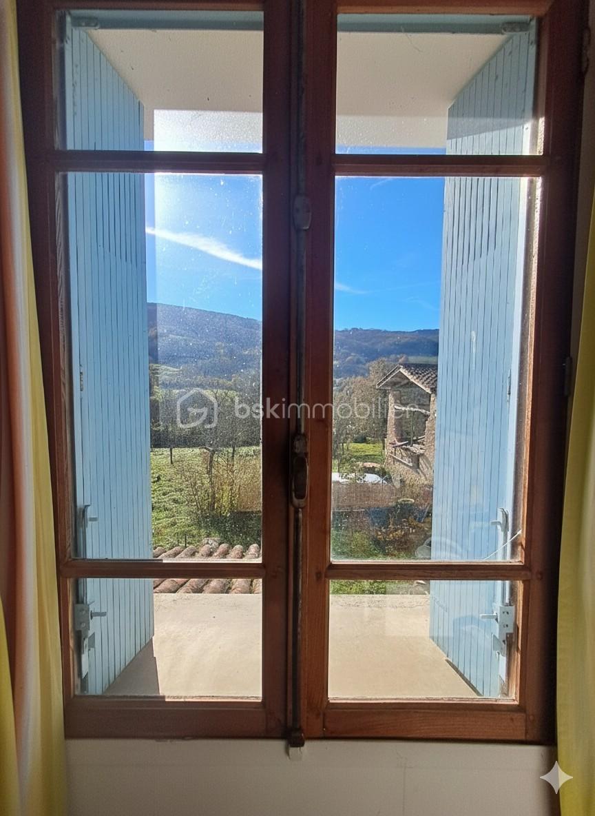 Corps de ferme de 86 m² - thumbnail_1765872167343.jpg