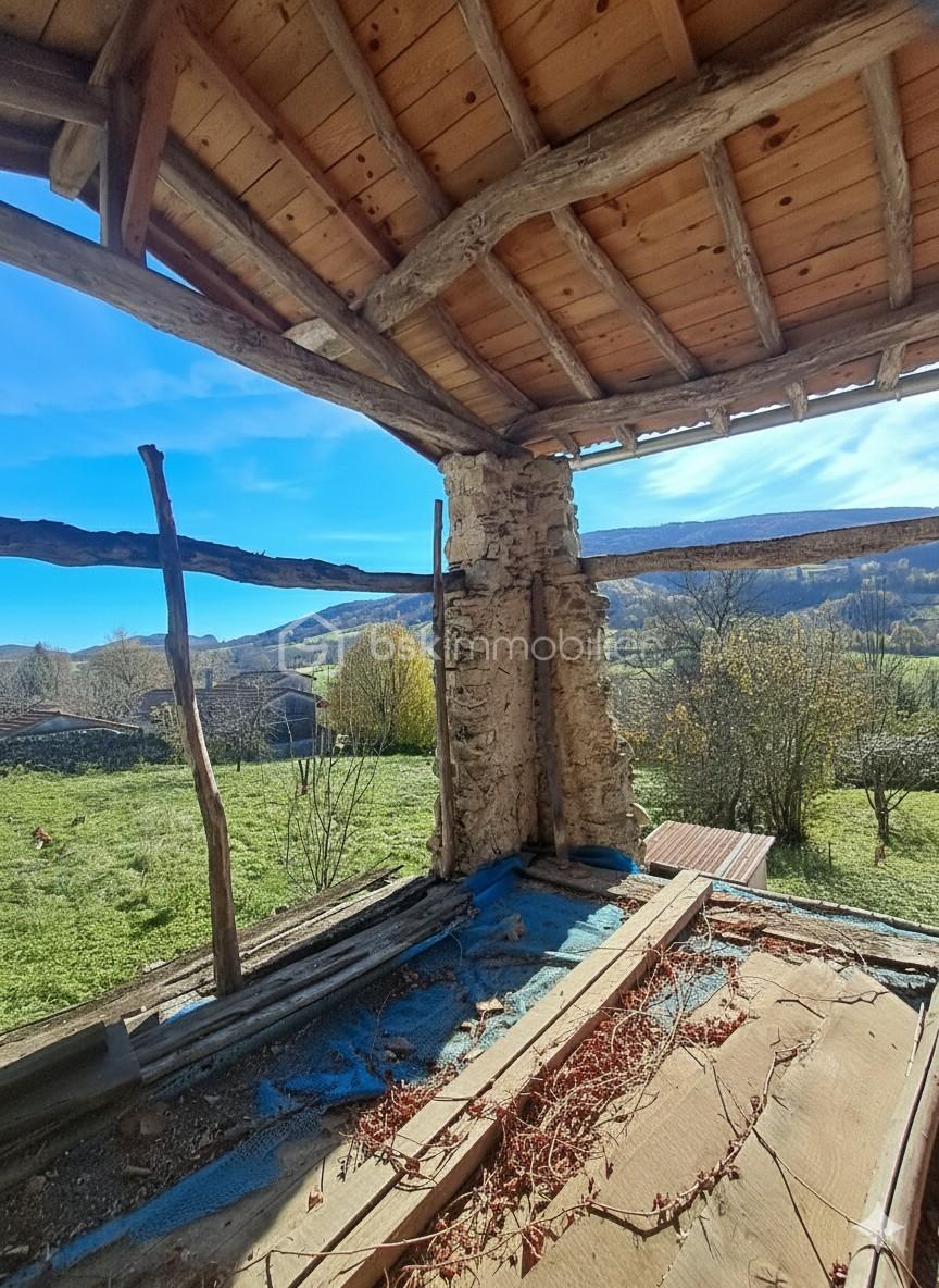 Corps de ferme de 86 m² - thumbnail_1765969757641.jpg