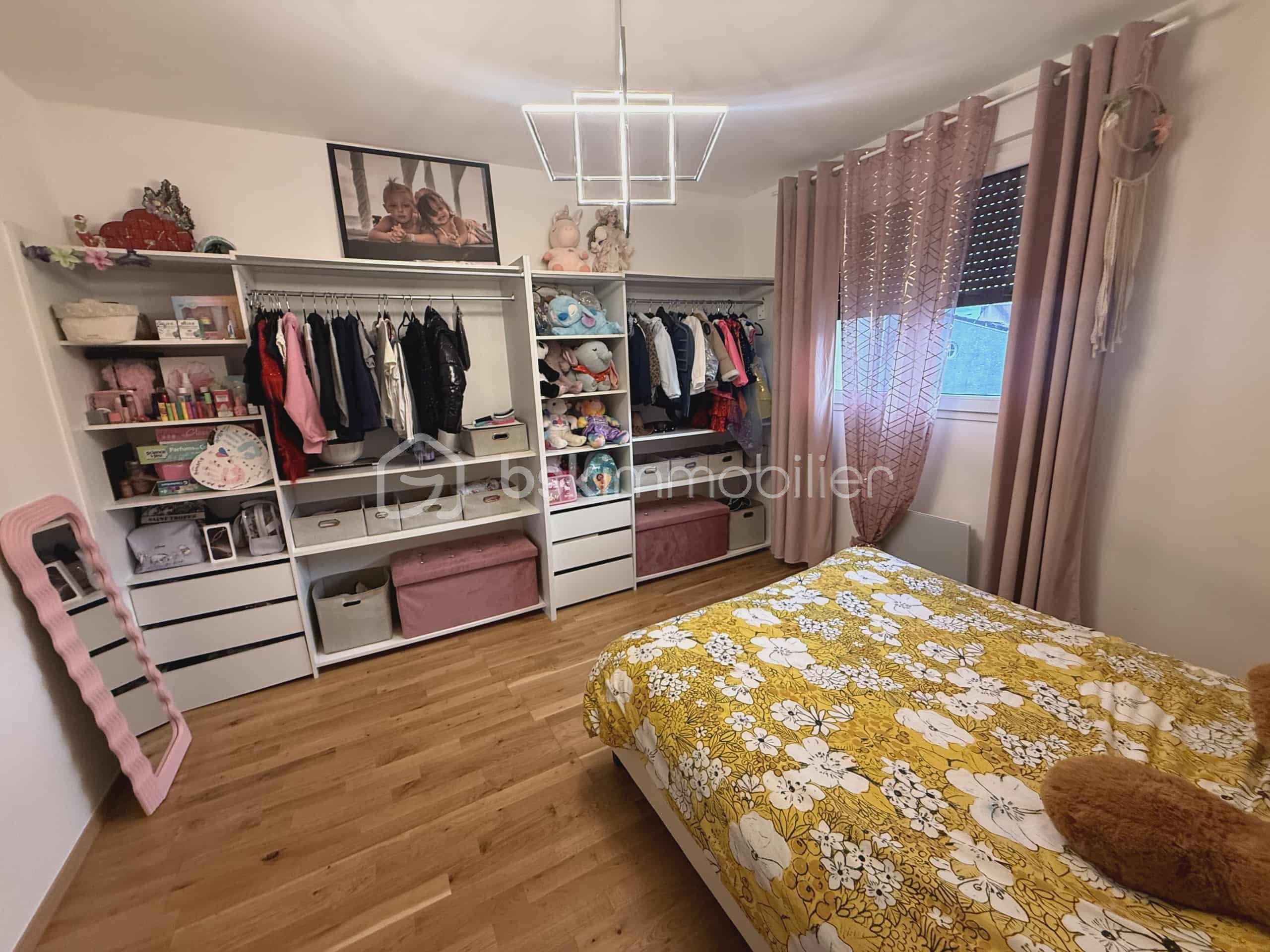 Maison traditionnelle de 136 m² - 2b8e9d79-c3a3-4647-930b-6d0aae237444.jpg