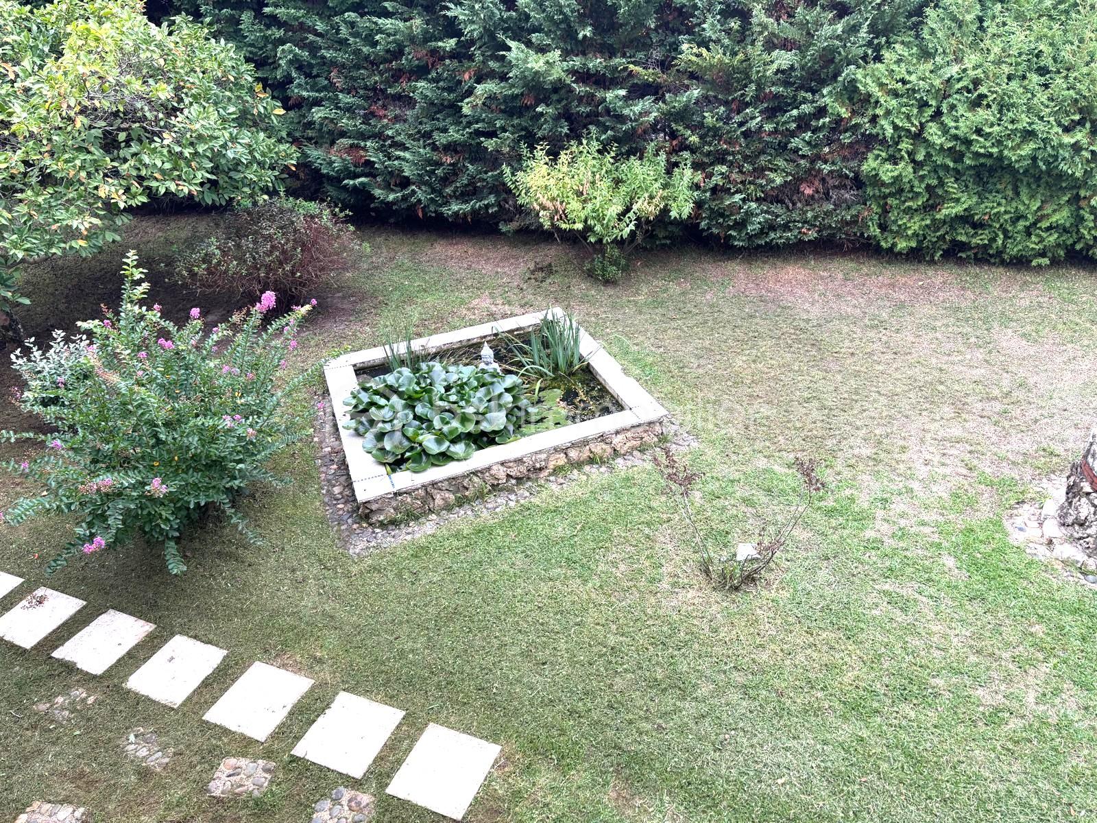 Immeuble de 250 m² - WhatsApp Image 2025-09-16 à 09.02.14_c495e510.jpg