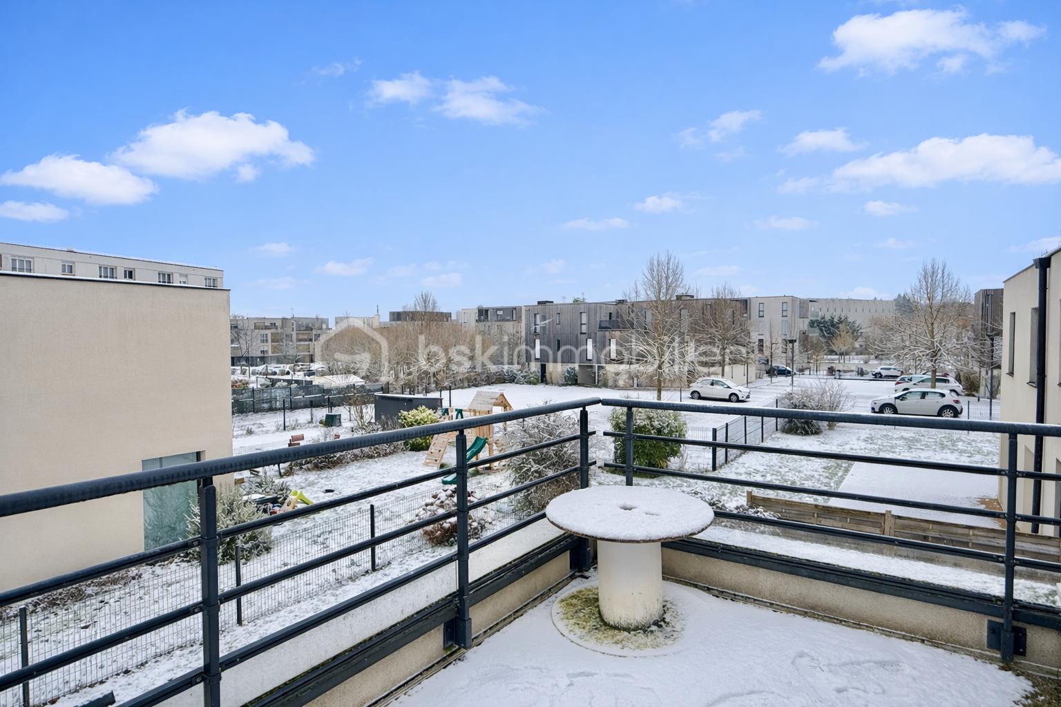 Appartement de 64 m² - 3D104786-9FB4-46F2-AE9F-EA8623882FF5.PNG