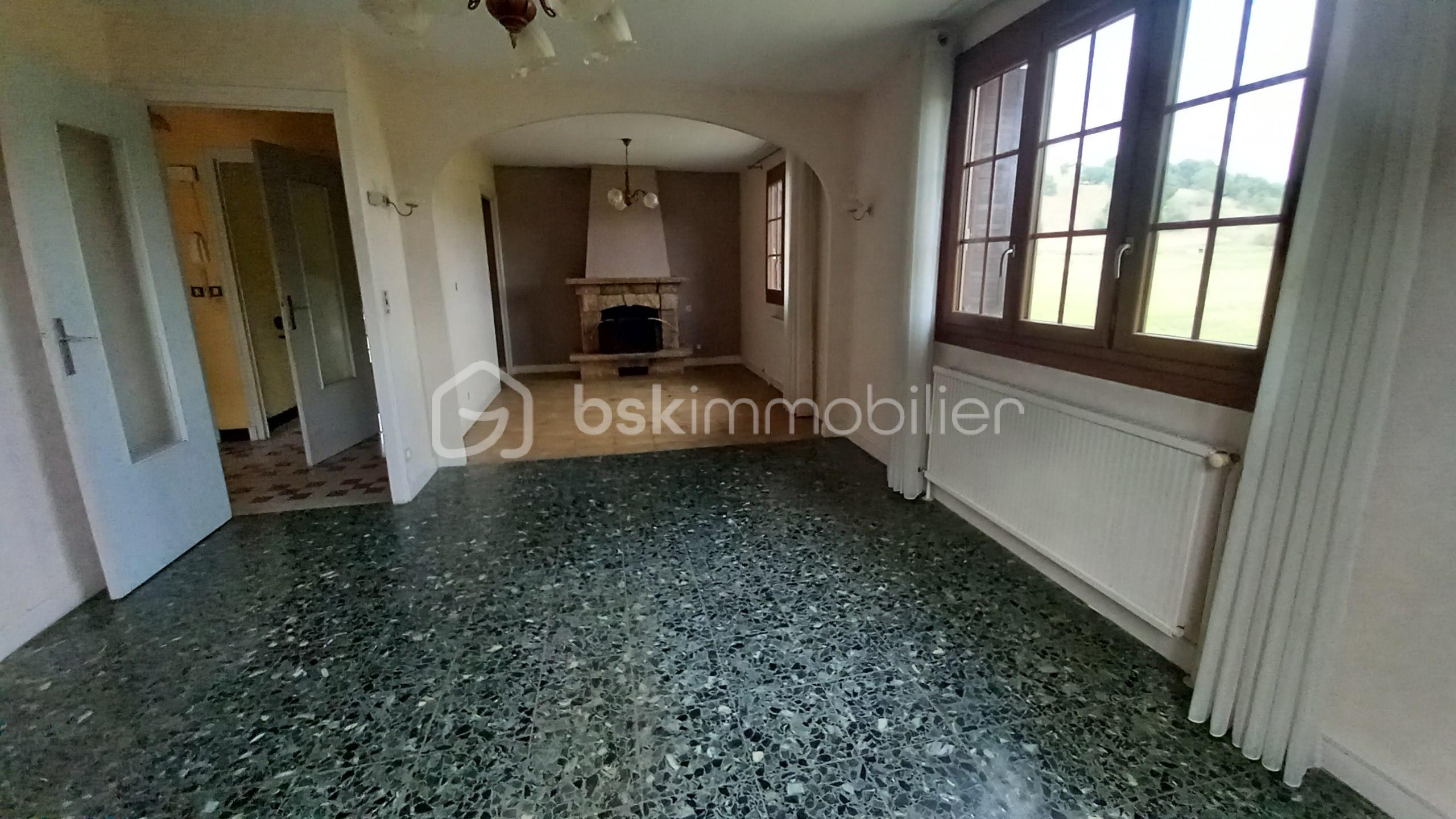 Maison de 135 m² - Maison Voiron Rousset Photo Salon 4.jpg