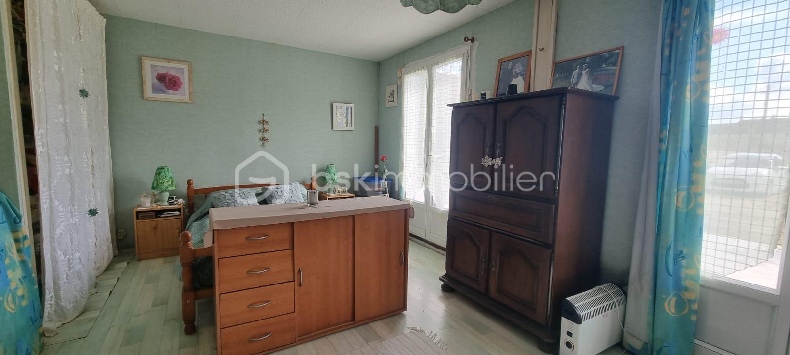 Maison de 120 m² - chambre verte.jpg