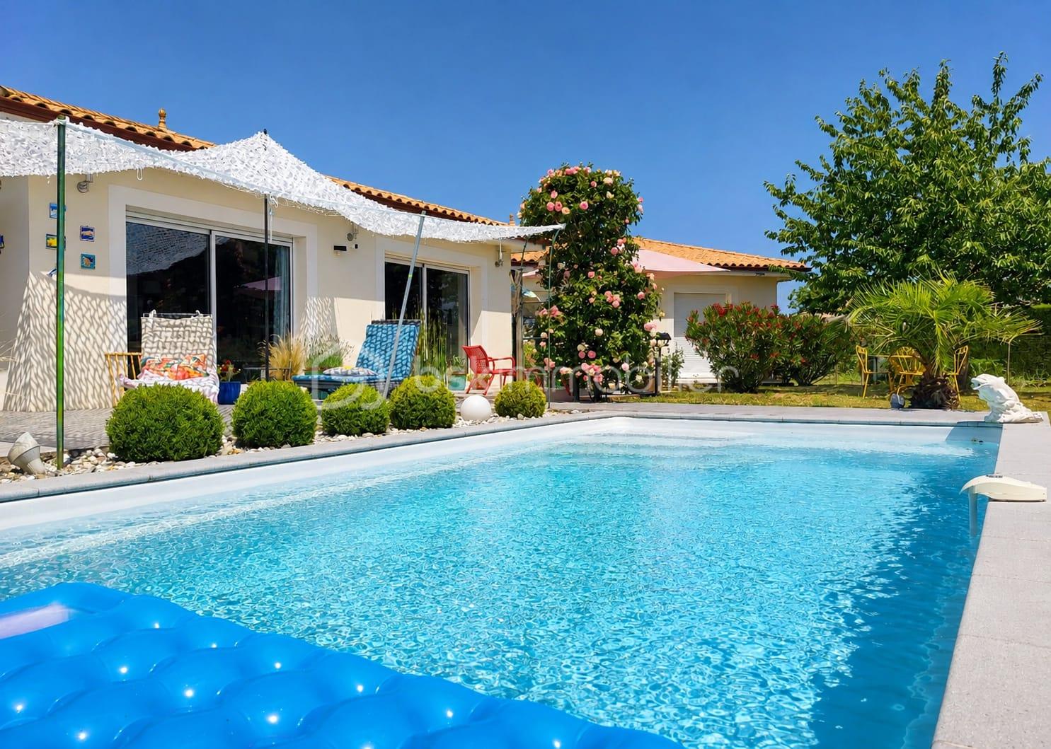 Maison 5 pièces 151 m² · à Saint-Laurent-des-Vignes · 151 m² · 426 000 €