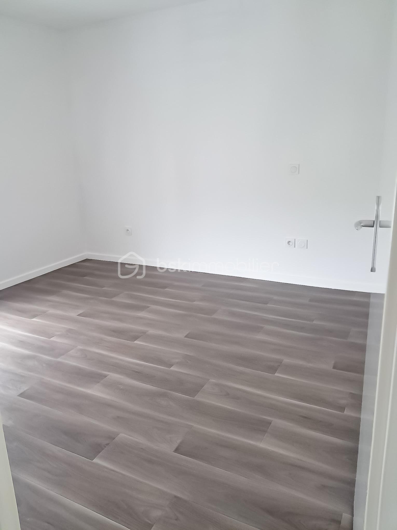 Appartement de 45 m² - M.MEDDAH Salon.jpg