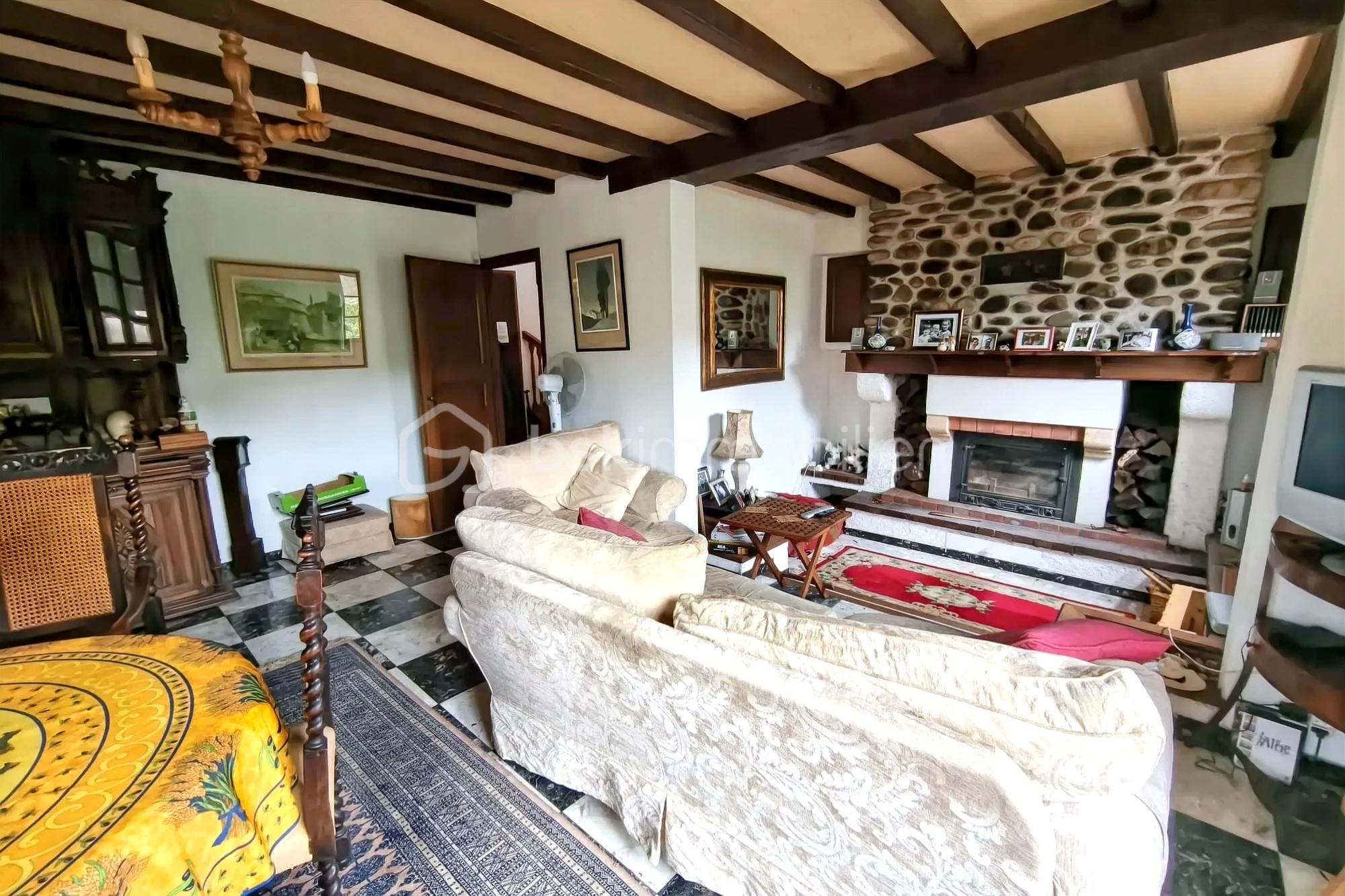 Maison de 130 m² - hoqi-eef189bfc7b843db835c48af4ed30065.jpg