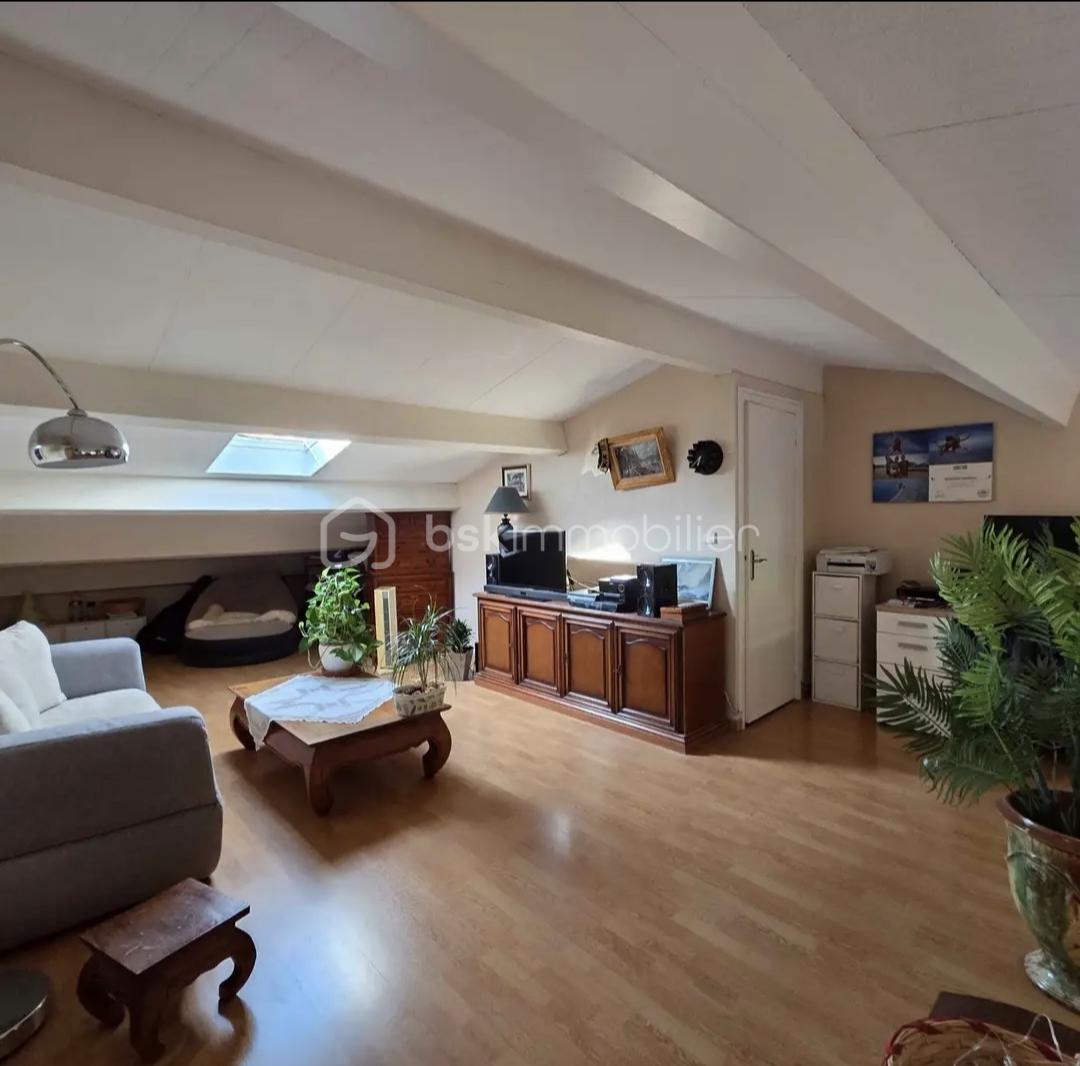 Duplex de 101,18 m² - 1767890422693.jpg