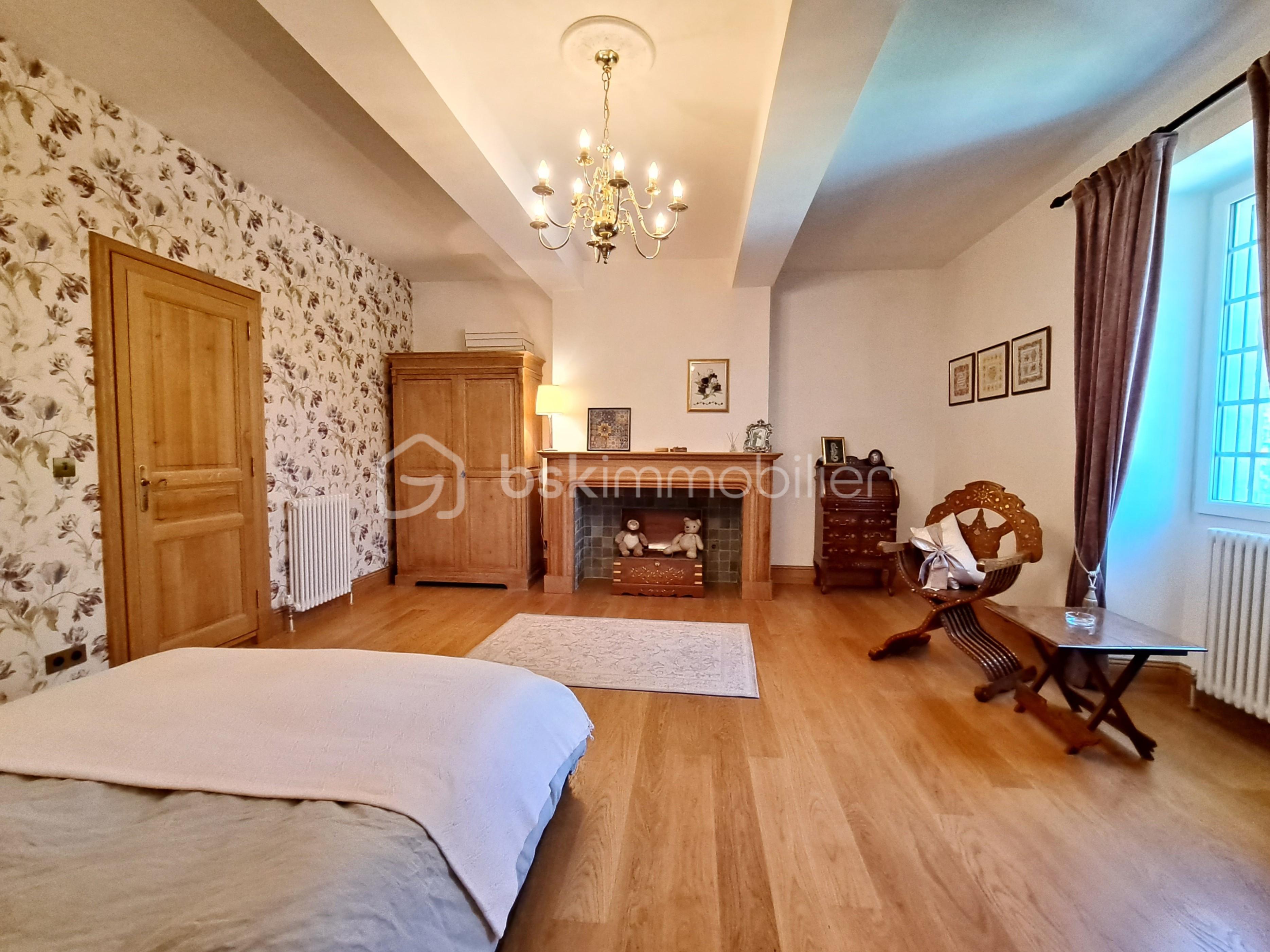 Demeure de 432 m² - cesar carvalho Belle Maison Gascony campagne foret bois luxe piscine (196).jpg