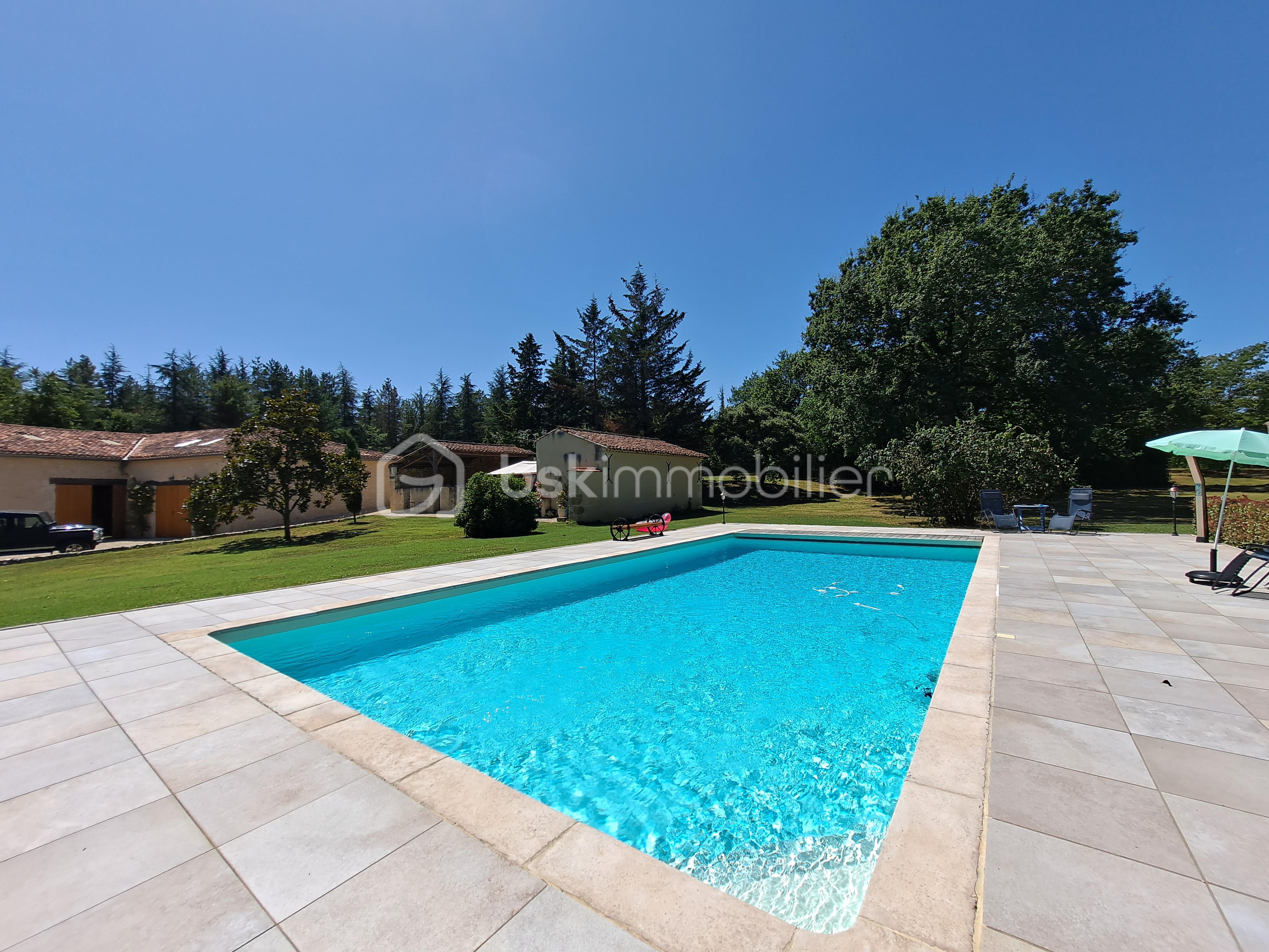 Demeure de 432 m² - cesar carvalho iad france Belle Maison Gascony campagne foret bois luxe piscine (60).jpg