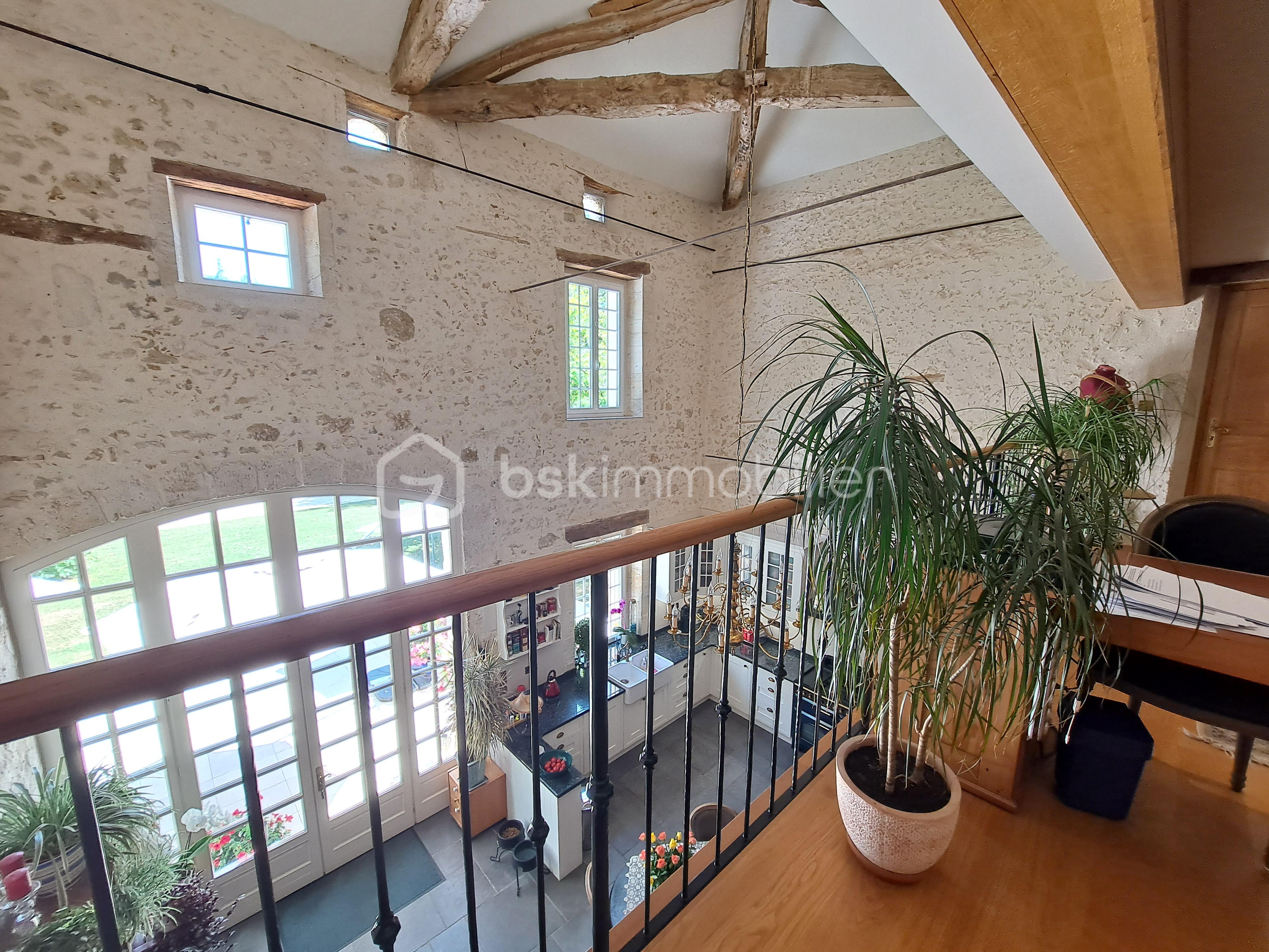 Demeure de 432 m² - cesar carvalho Belle Maison Gascony campagne foret bois luxe piscine (216).jpg