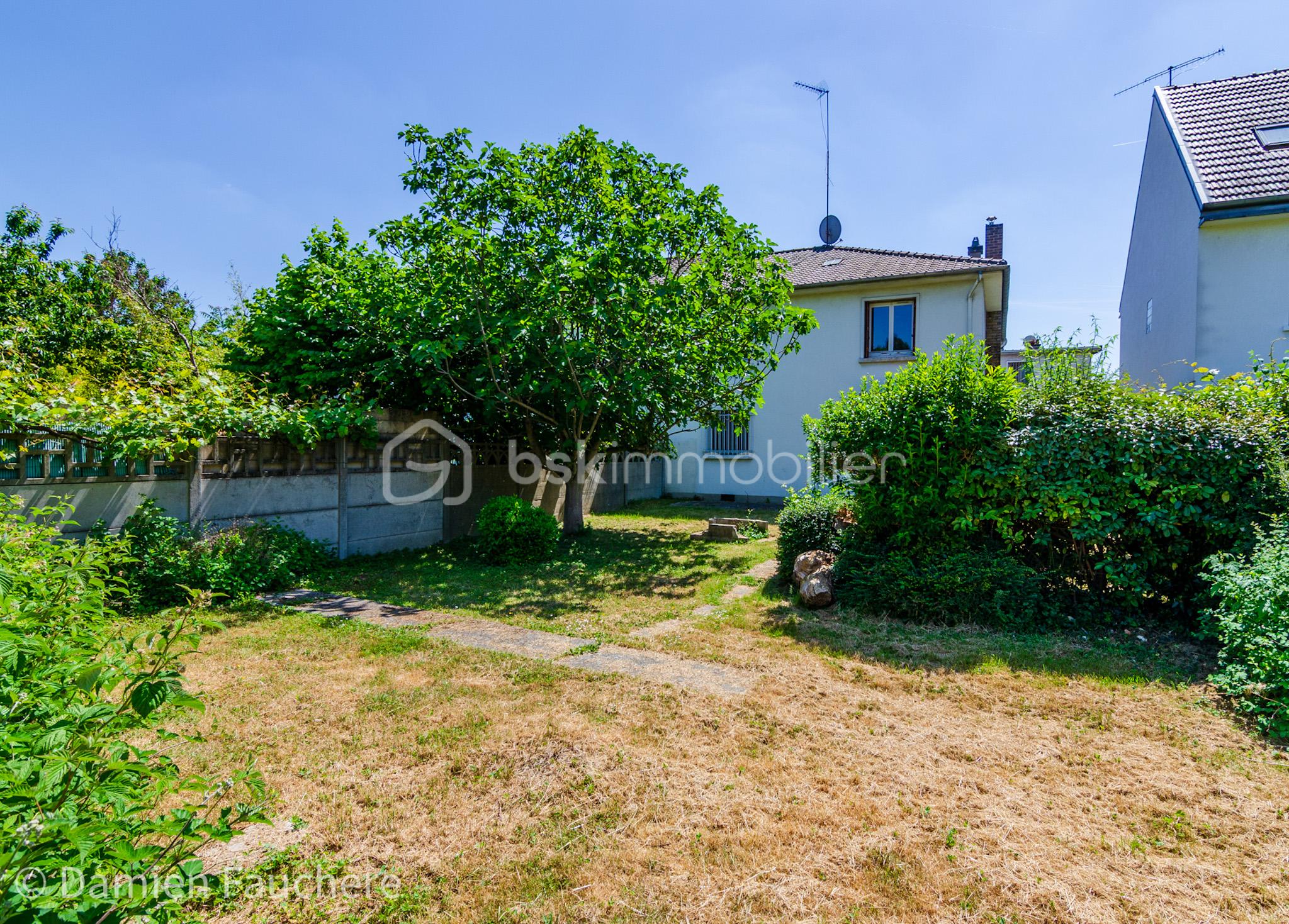 Maison 5 pièces 104 m² · à Villejuif · 104 m² · 489 000 €