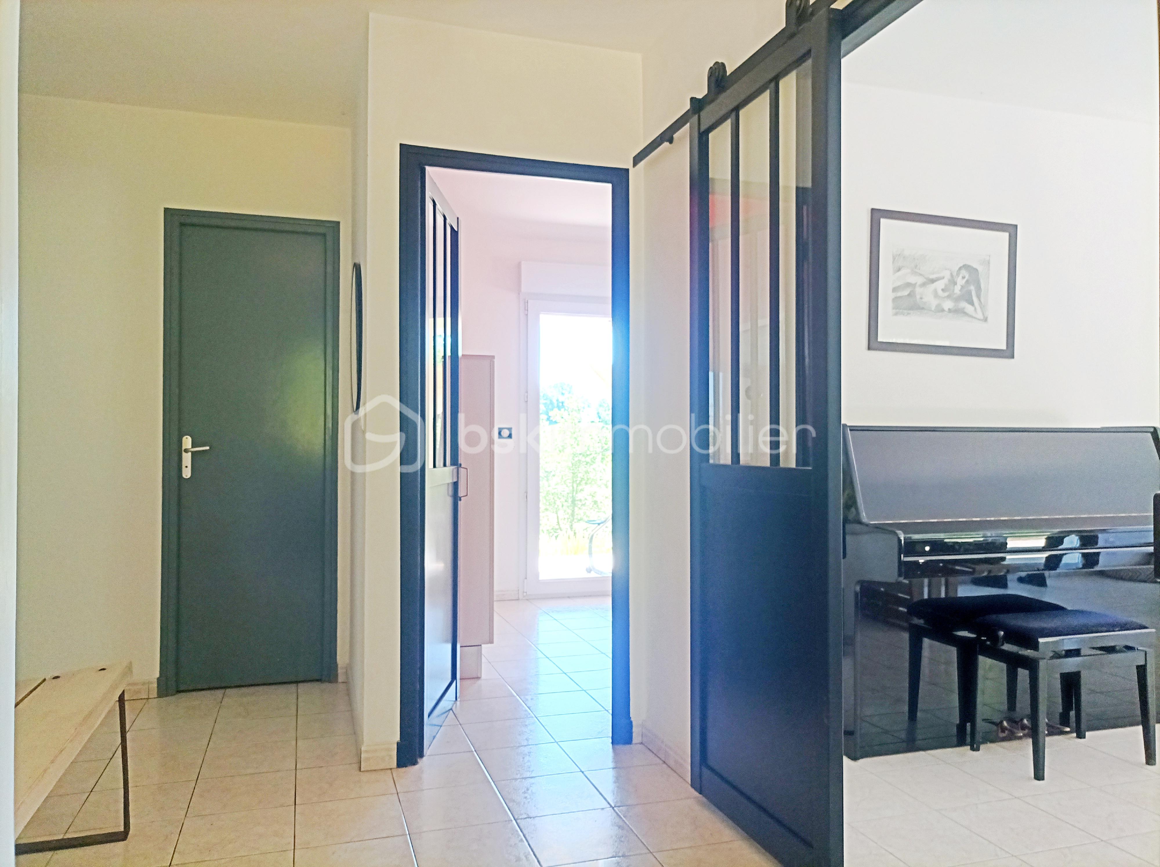 Maison de 132,35 m² - ENTREE1.jpg